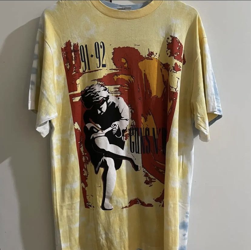 Liquid Blue Vintage Guns N Roses use your illusions Size US XL / EU 56 / 4 - 1 Thumbnail