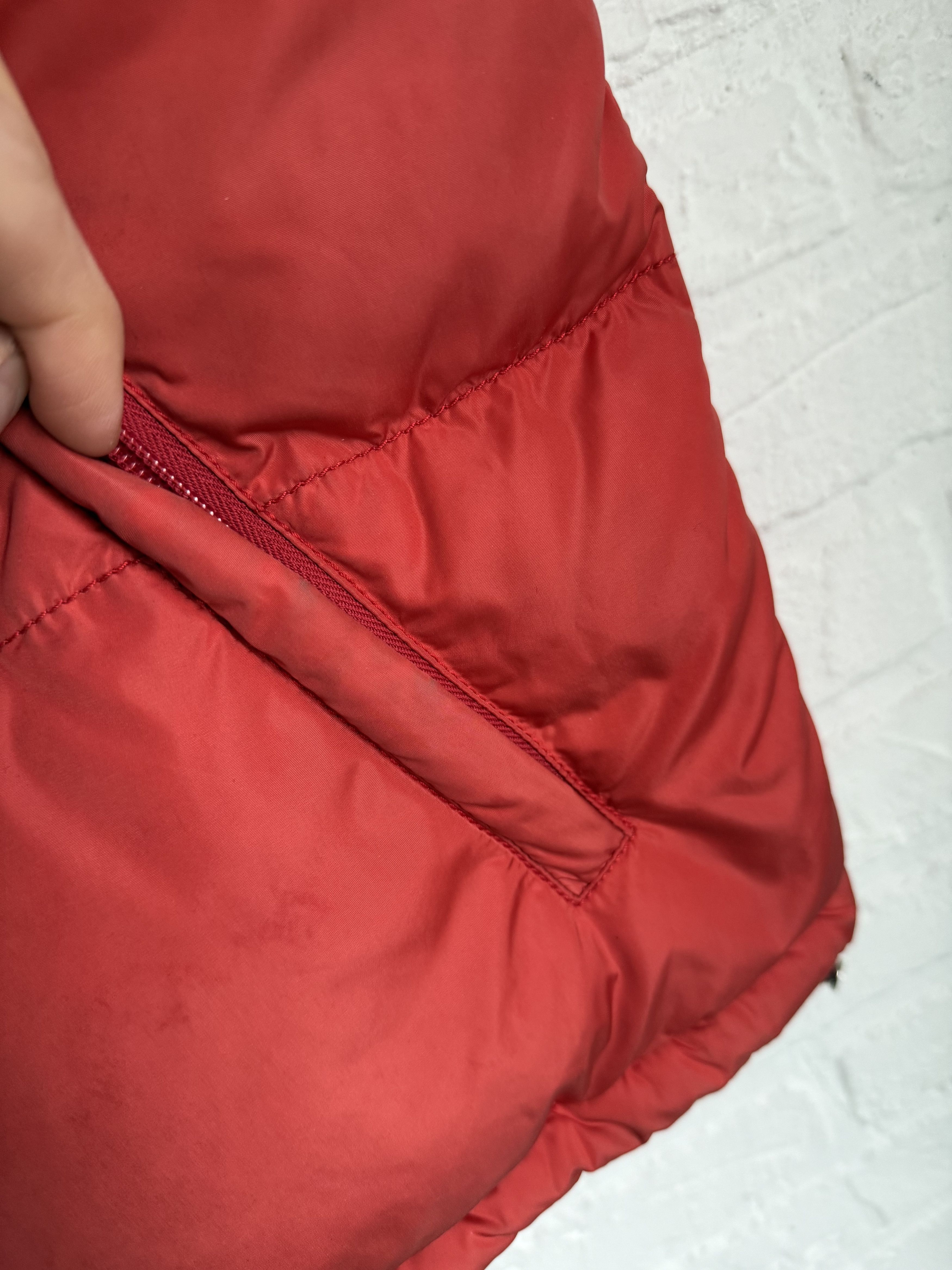 Prada Vintage Prada Sport puffer vest Size US M / EU 48-50 / 2 - 14 Thumbnail