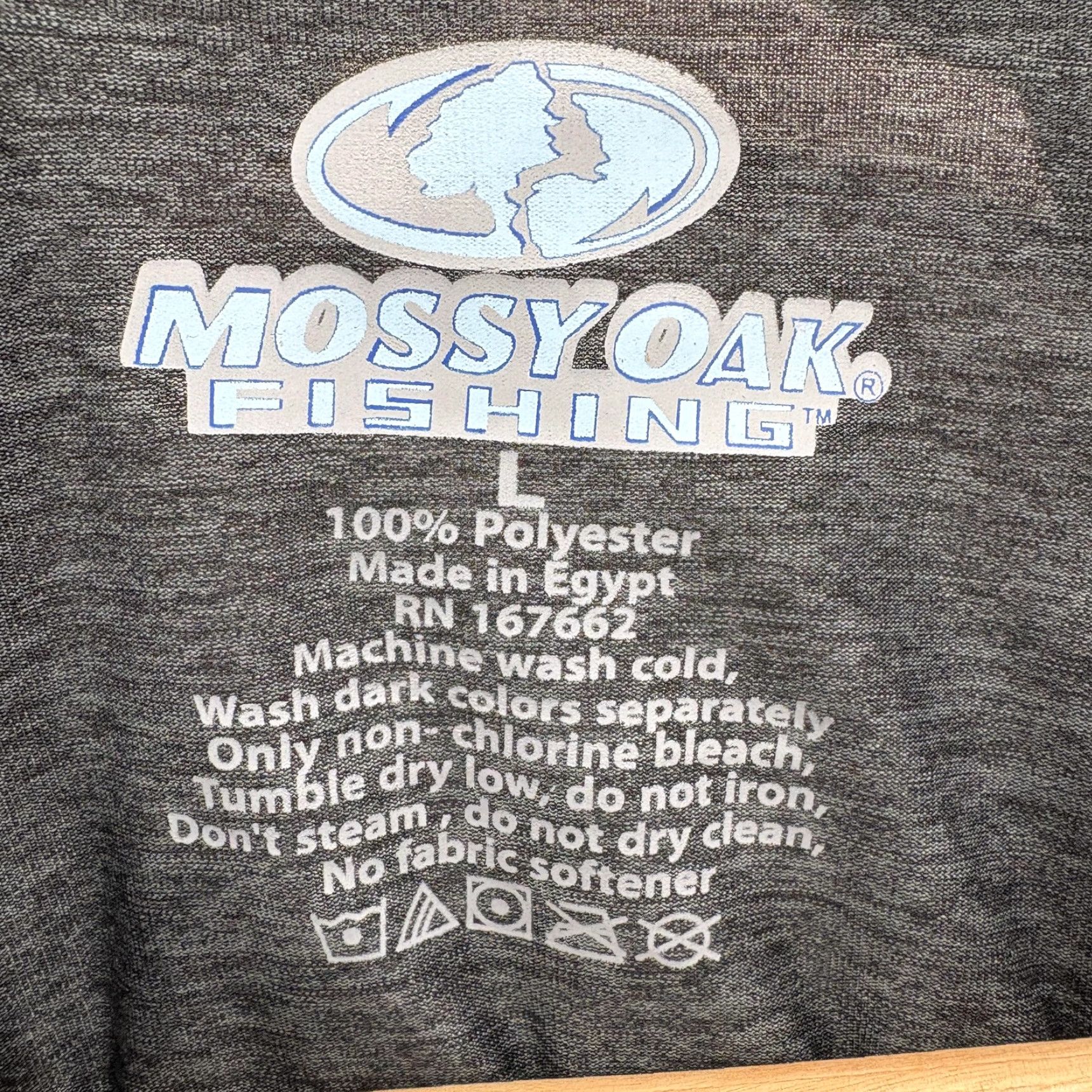 Vintage VINTAGE Mossy Oak Fishing Shirt Mens Large Gray Long Sleeve Graphic Fish Performance NWT Size US L / EU 52-54 / 3 - 3 Thumbnail