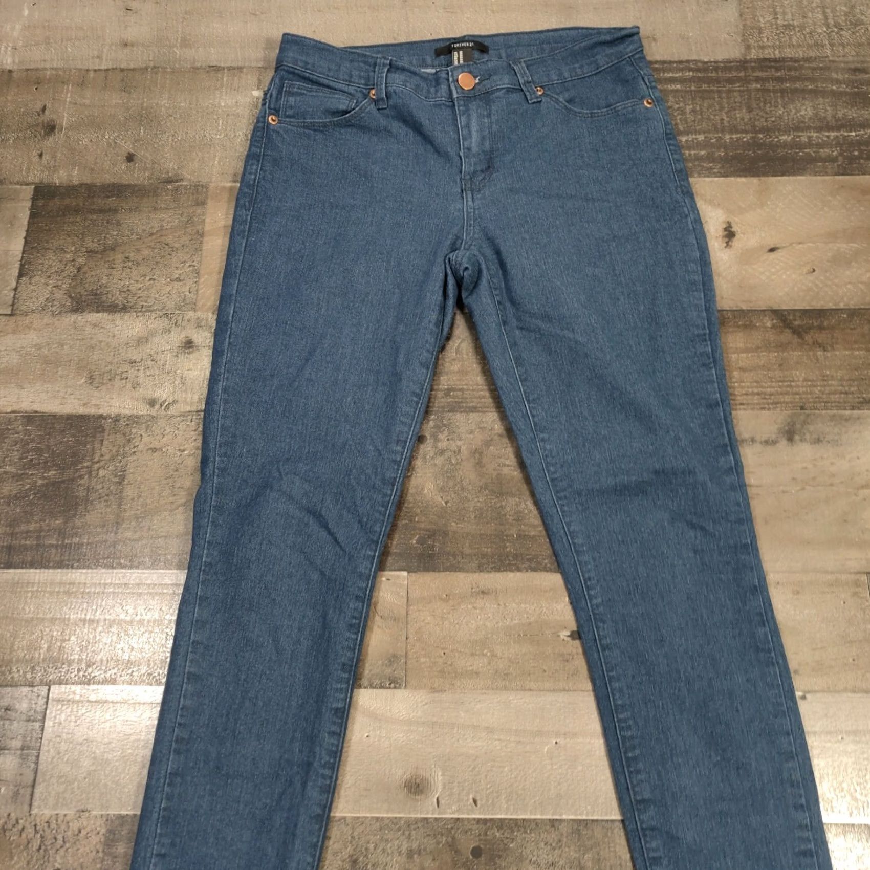 Forever 21 FOREVER 21 Jeans Womens Skinny Zip Closure Medium Wash Blue Denim Low Rise Size 26 Size 26" / US 2 / IT 38 - 5 Thumbnail