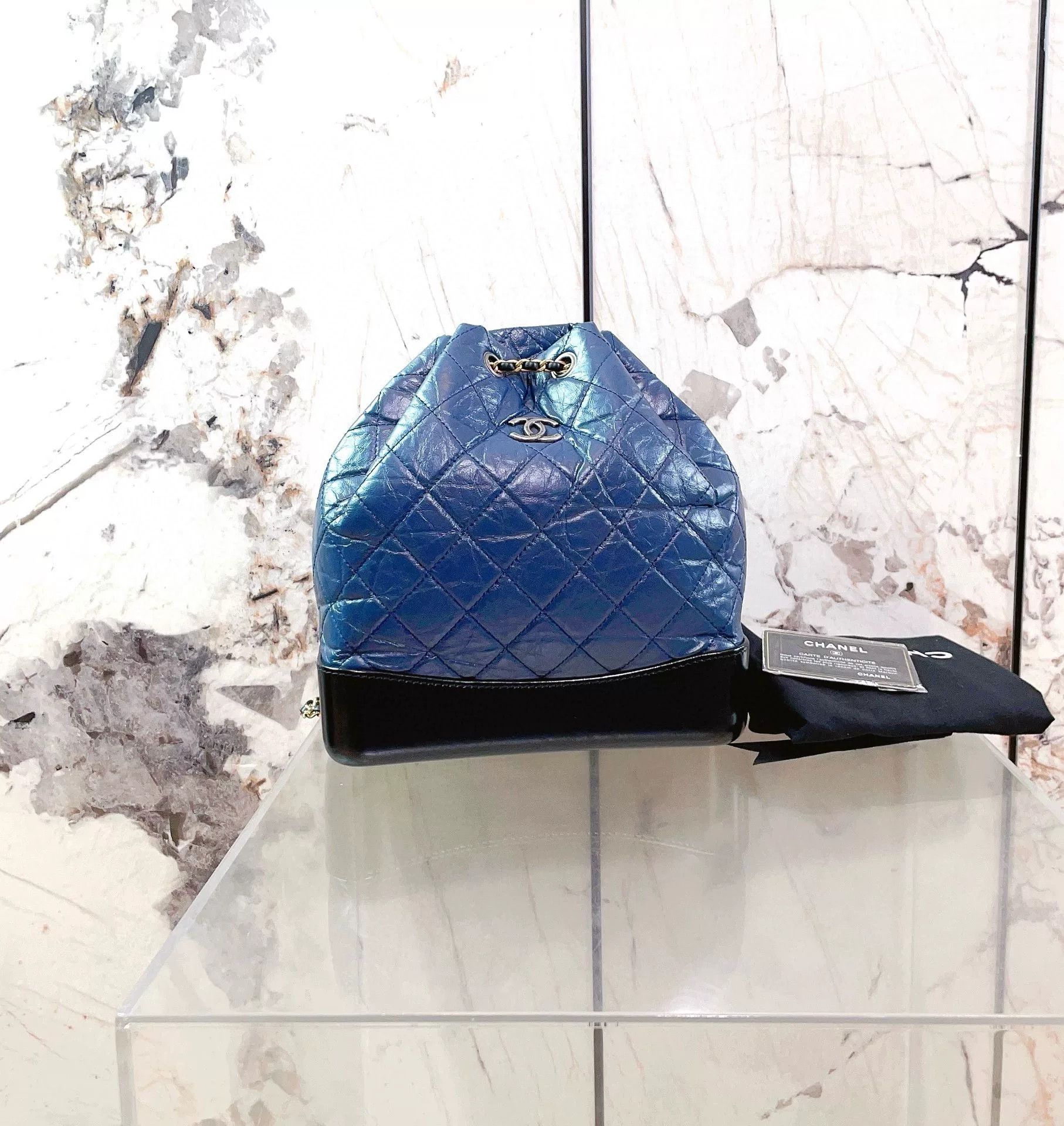 Chanel Pre-loved Bag Very good condition Size ONE SIZE - 1 Thumbnail
