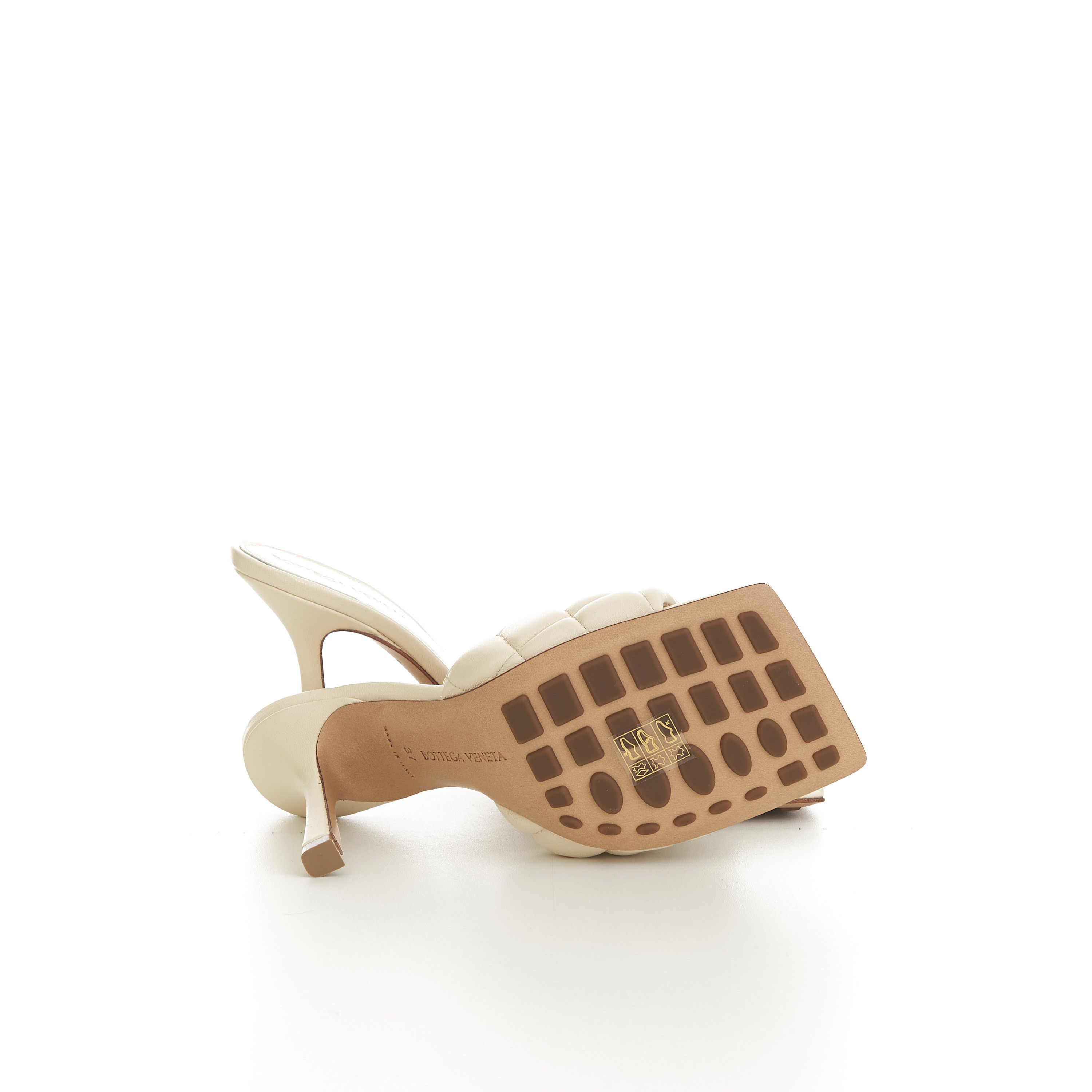 Bottega Veneta Padded Mules In Seasalt White Quilted Leather Size US 5.5 / IT 35.5 - 10 Thumbnail