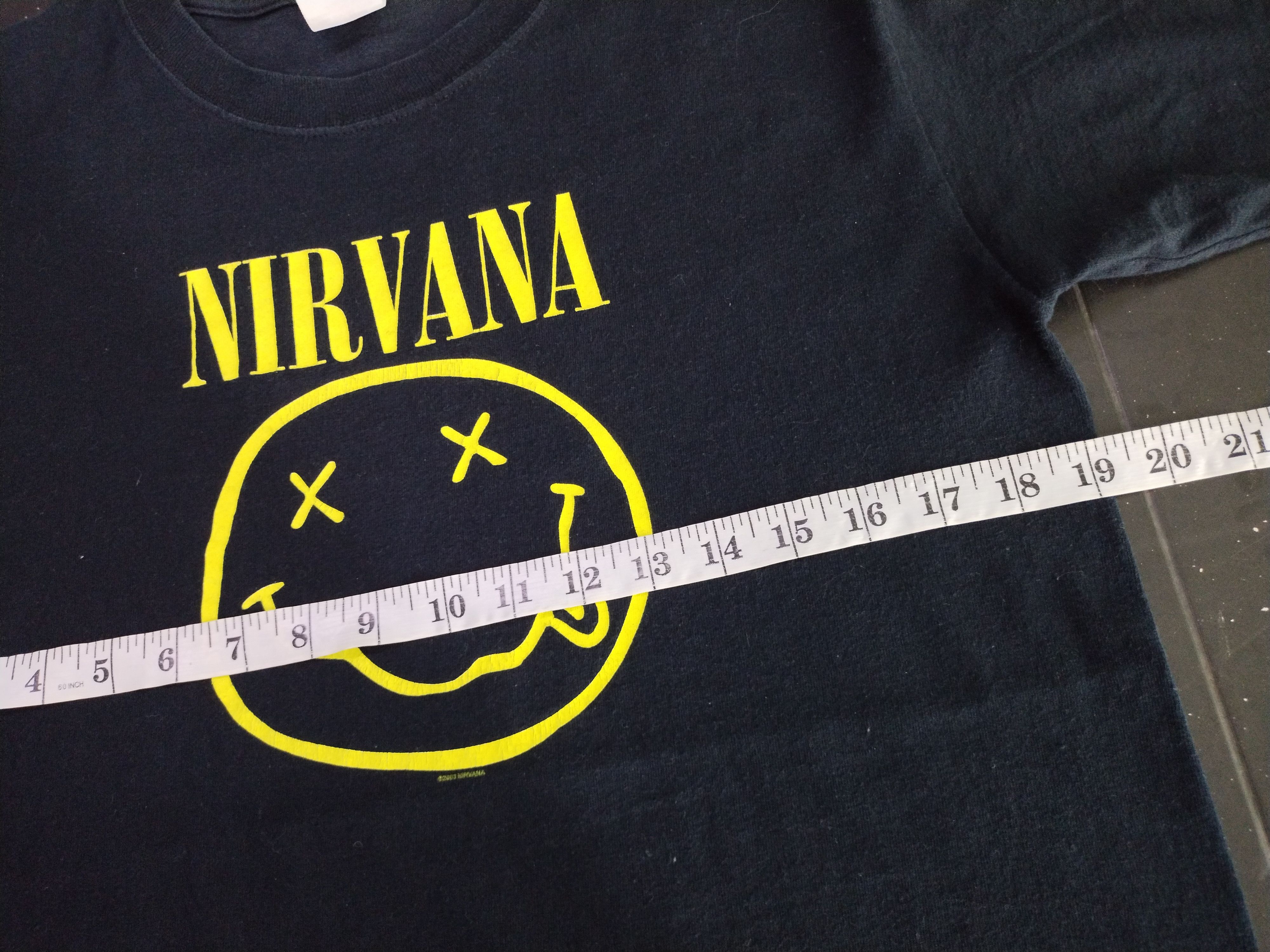 Band Tees ULTRA RARE Vintage 03's Nirvana Smiley Graphic T-Shirt Size US M / EU 48-50 / 2 - 10 Thumbnail
