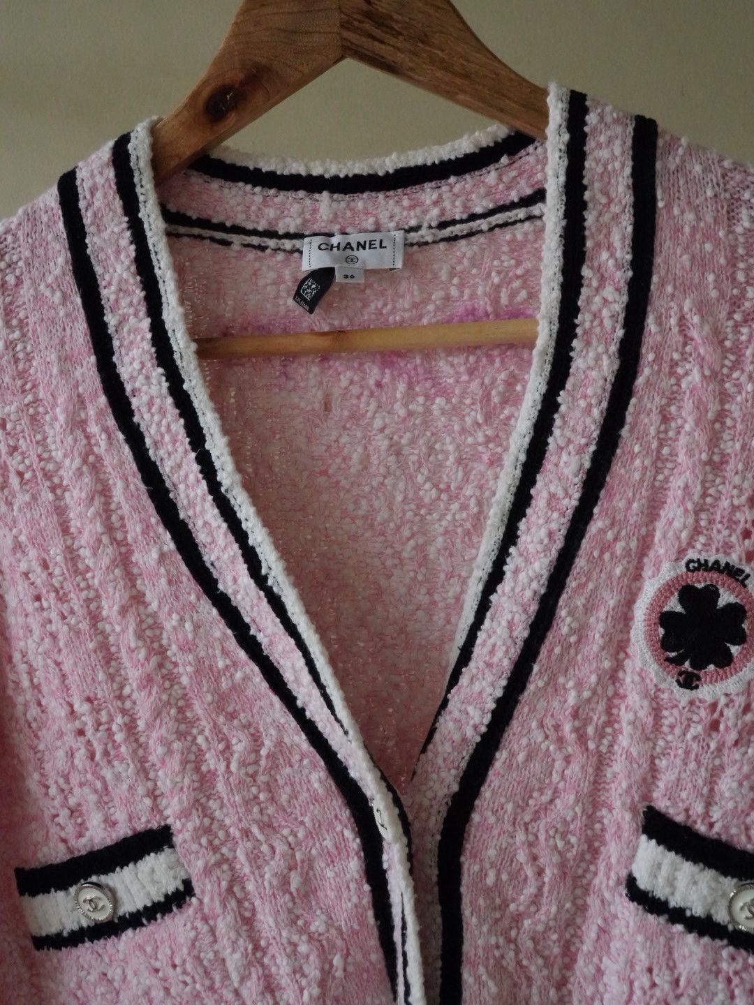 Chanel Chanel Pink 24P Tweed Button-Up Cardigan Size XS / US 0-2 / IT 36-38 - 3 Thumbnail