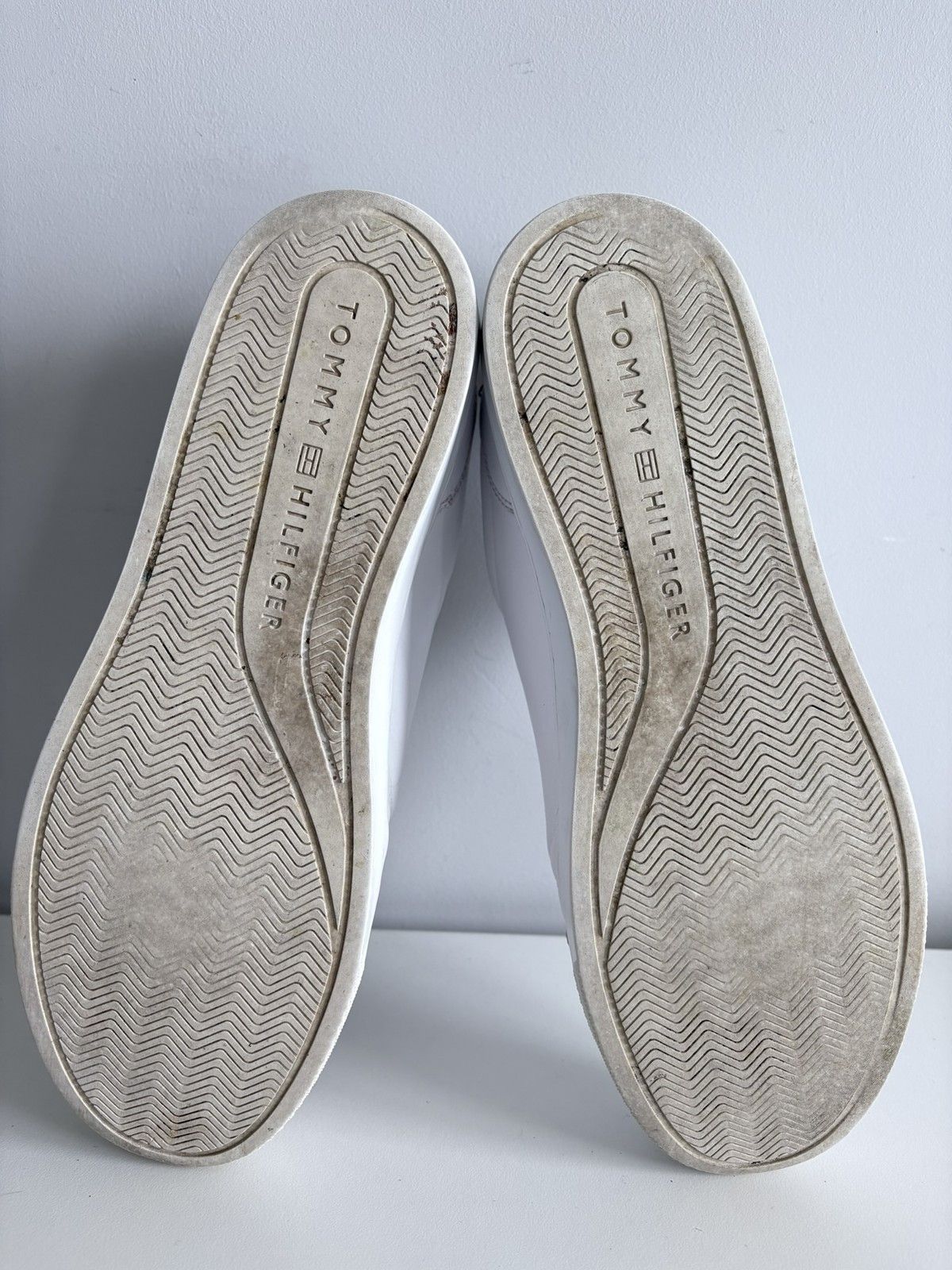 Tommy Hilfiger Tommy Hilfiger Essential Cupsole men's sneaker shoes size 40 Size US 7 / EU 40 - 10 Thumbnail