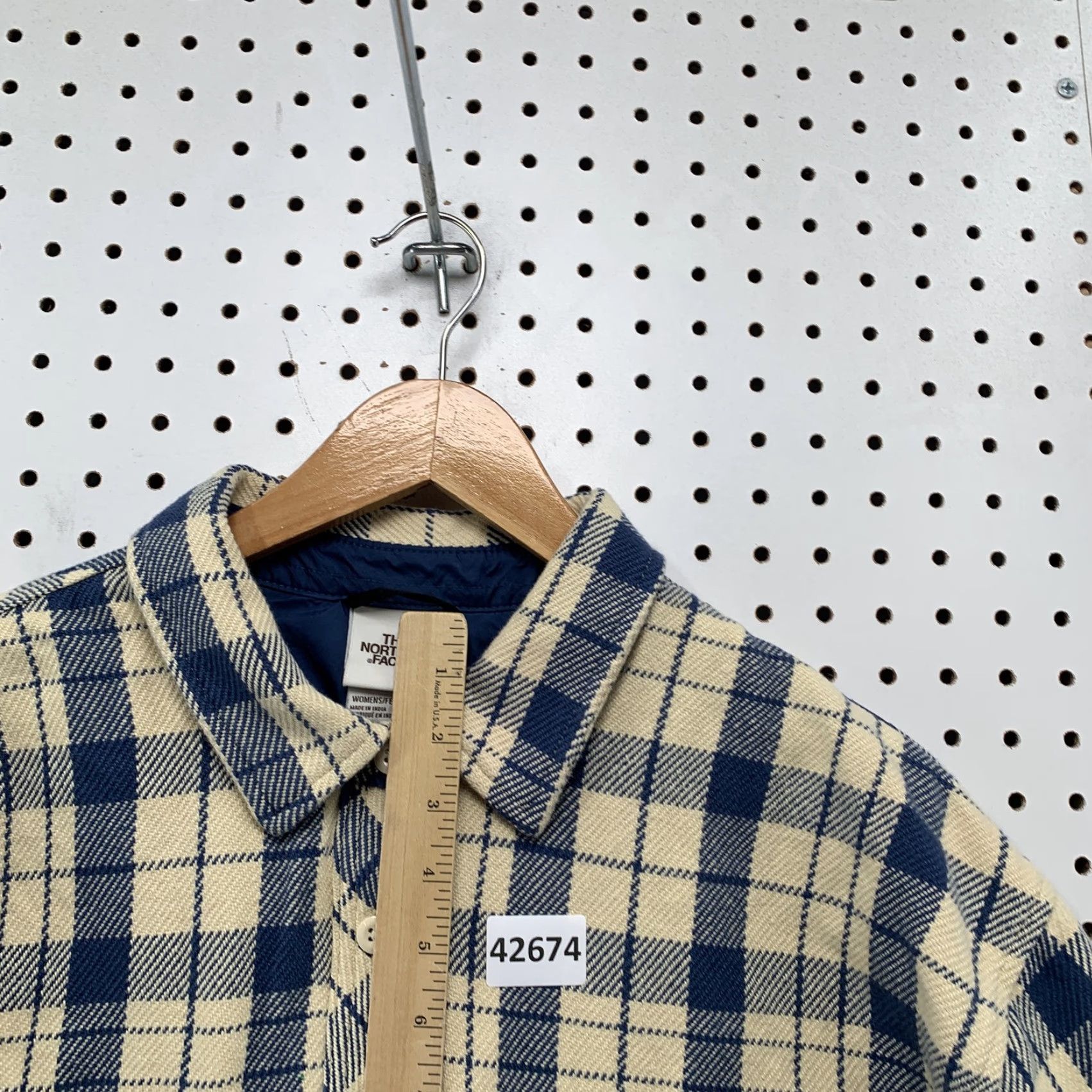 The North Face The North Face Womens XXL Blue Plaid Button Down Shacket Outdoor Heavy Jacket Size XXL / US 16-18 / IT 52-54 - 5 Thumbnail