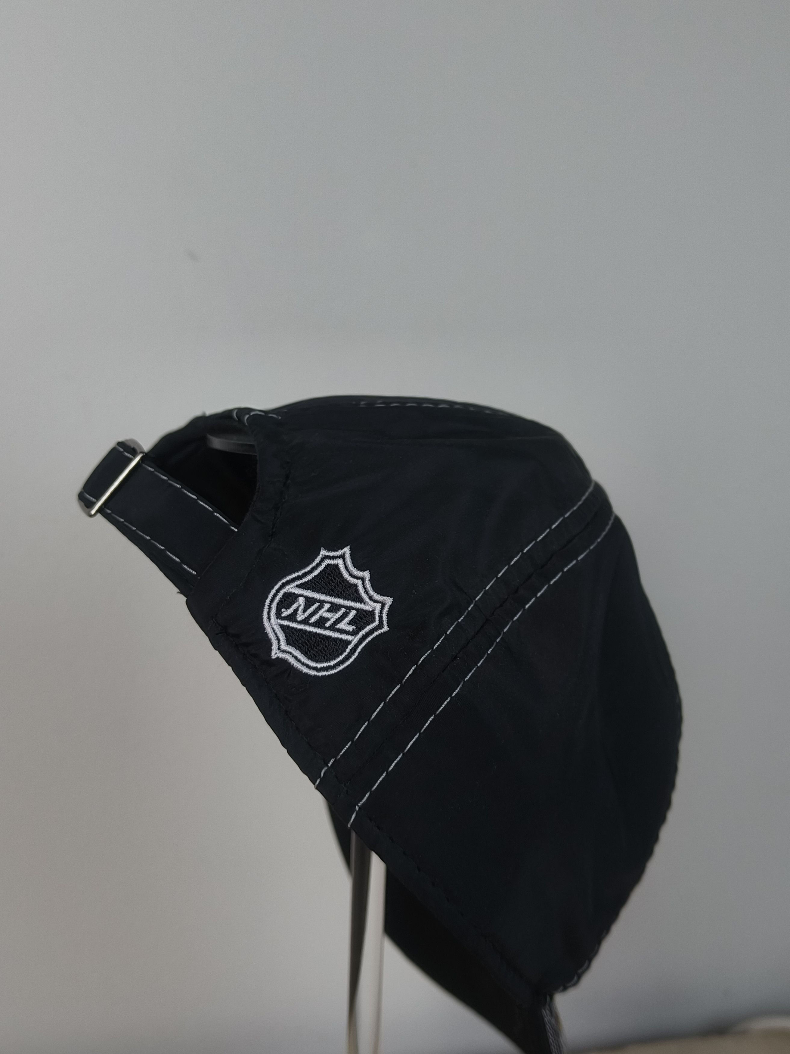 NHL × Vintage Anaheim Ducks NHL Adjustable Cap Size ONE SIZE - 2 Thumbnail