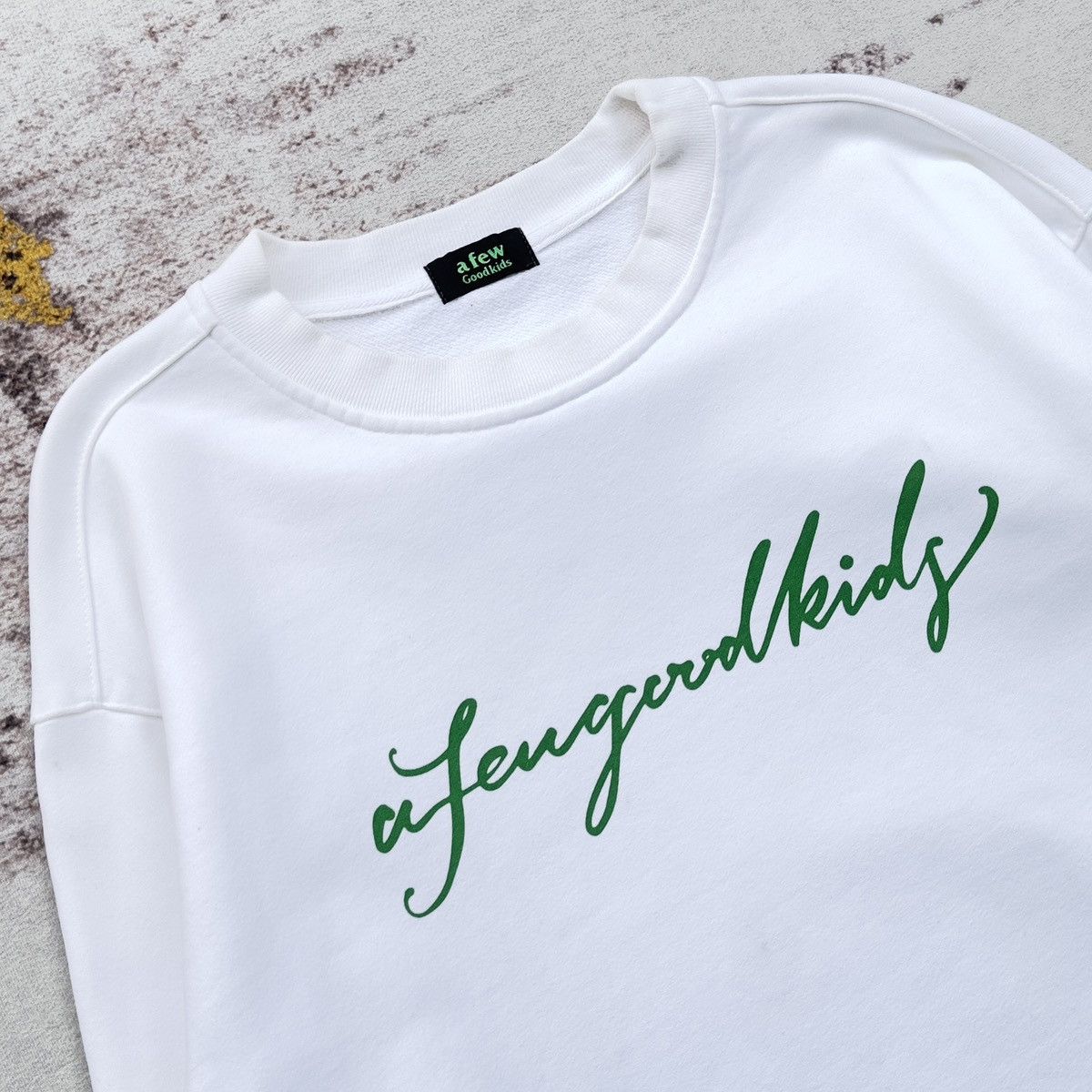 AFEW AFGK A FEW GOOD KIDS WHITE CREWNECK SWEATSHIRT GREEN LOGO Size US L / EU 52-54 / 3 - 5 Thumbnail