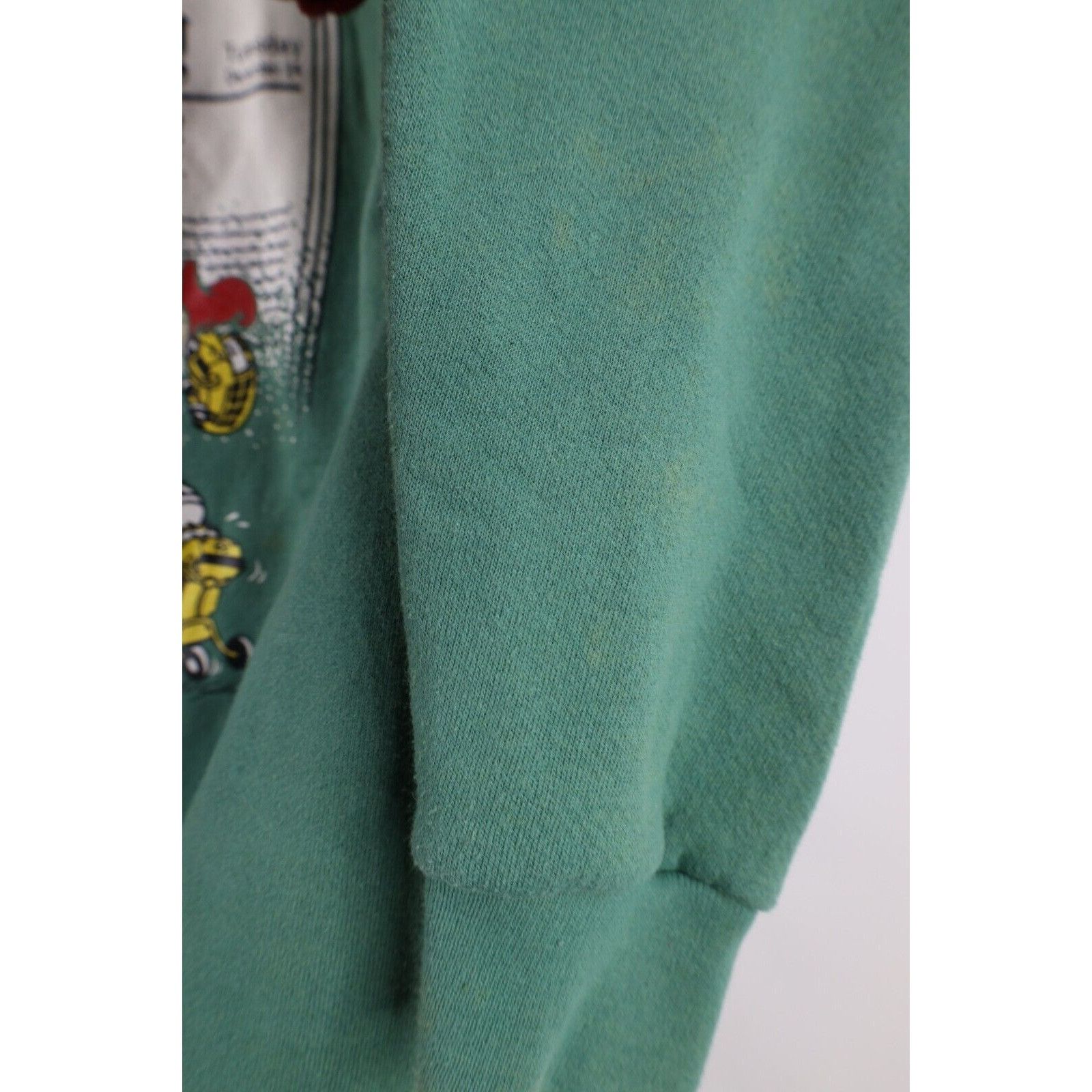 Vintage Vintage 90s Streetwear Faded Christmas Santa Sweatshirt Size US L / EU 52-54 / 3 - 13 Thumbnail