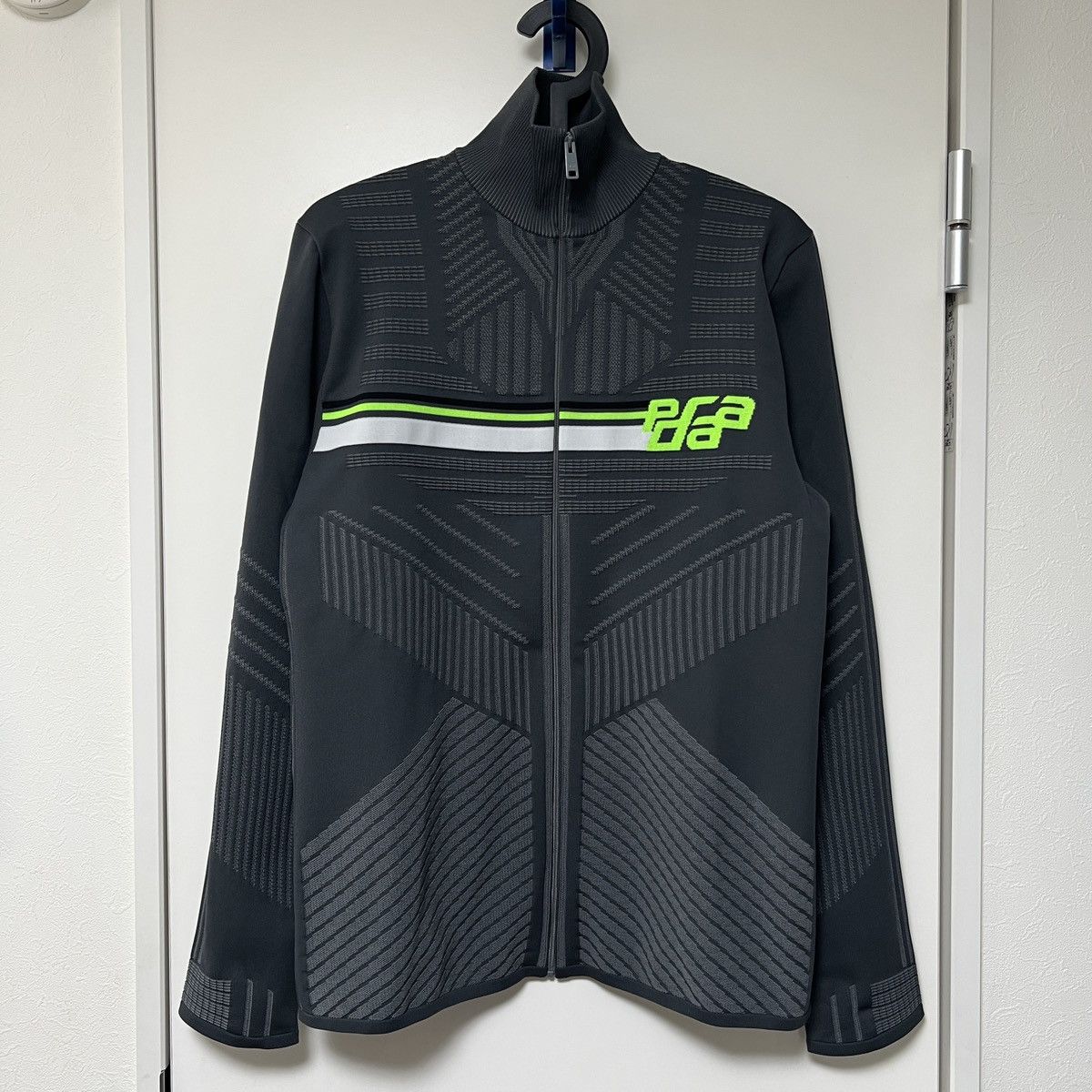 トップス PRADA TECHNO TECHNICAL KNIT ZIP JACKET Prada Prada Techno Technical Zip Up Jacket | Grailed