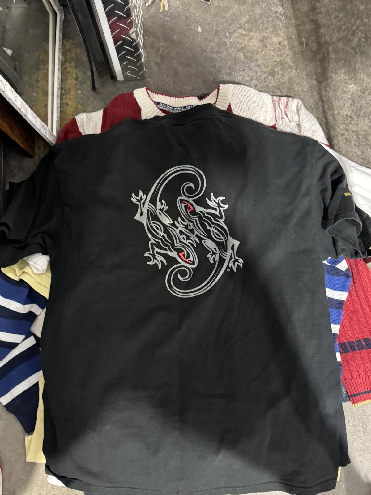 Japanese Brand × Vintage Y2K Vintage Sobe Adrenaline Rush Tribal Tee XL Size US XL / EU 56 / 4 - 4 Thumbnail
