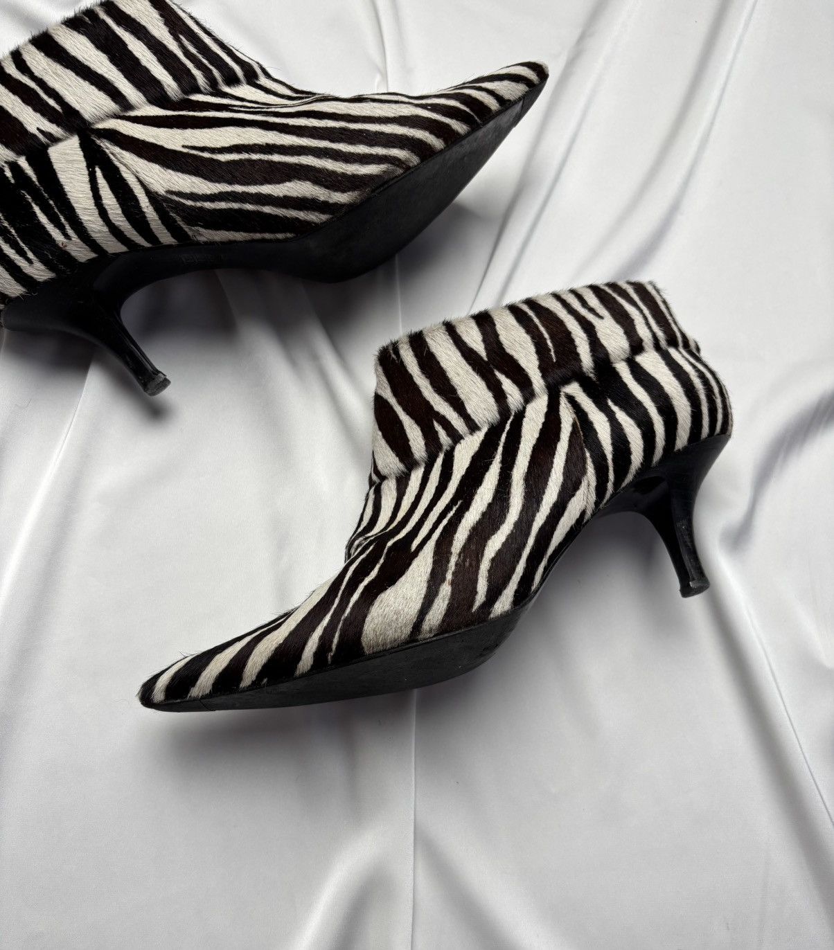 Vintage Vintage hairy zebra print heels shoes Size US 10 / IT 40 - 2 Thumbnail