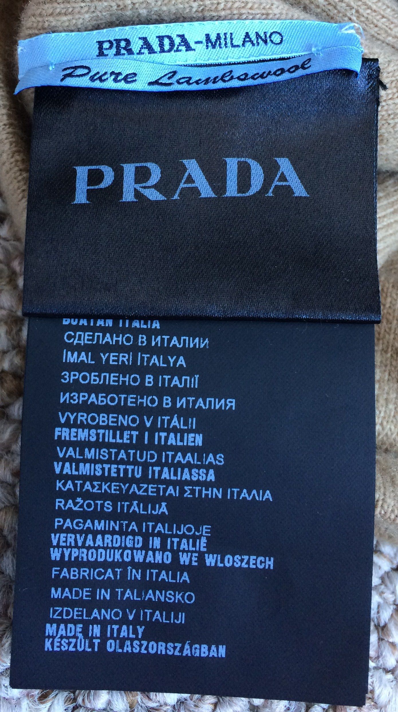 Prada F/W 2015 Prada Linea Rossea Tricolor Beanie Hat Size ONE SIZE - 3 Thumbnail