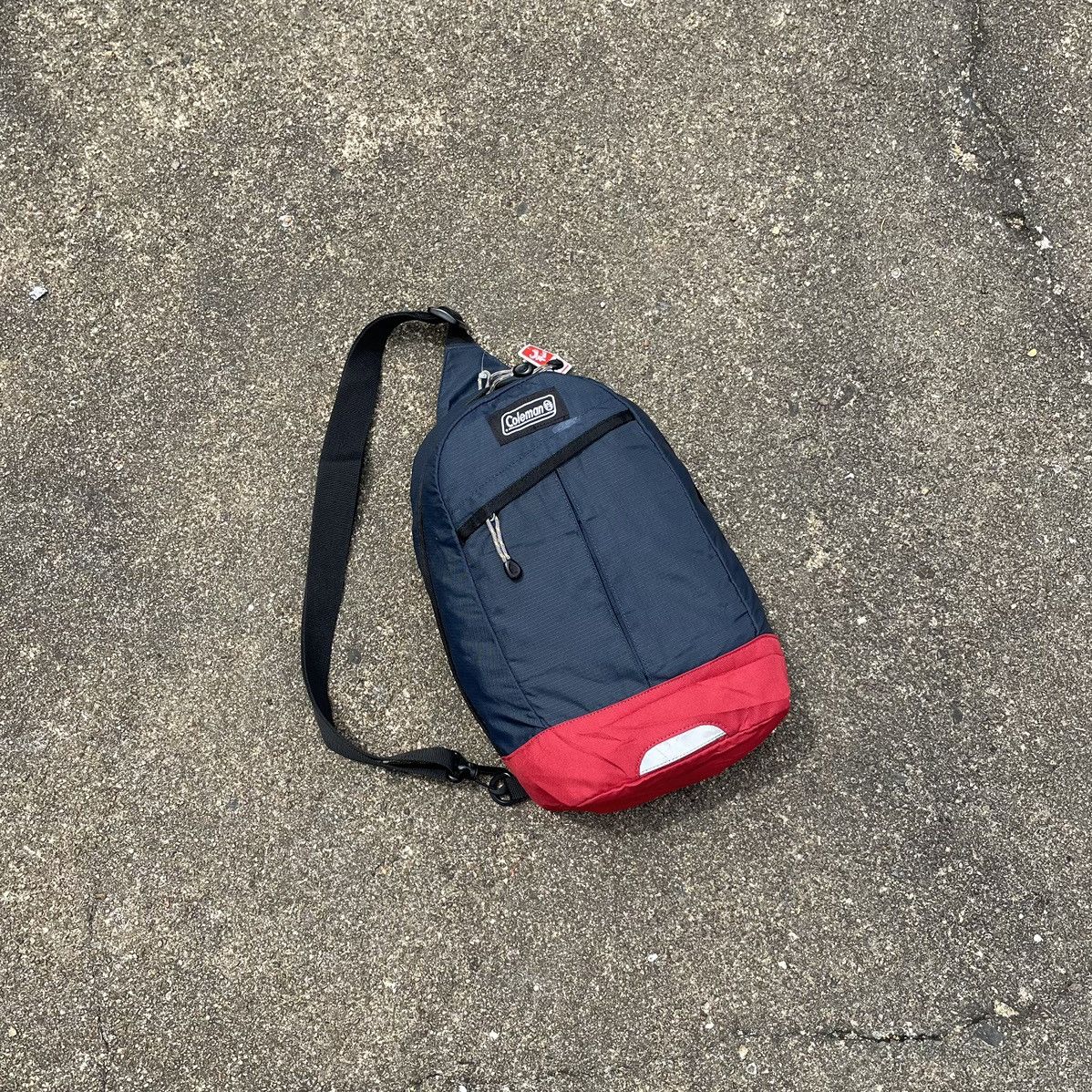 Coleman OUTDOOR LIFE COLEMAN 2 TONE CROSSBODY Size ONE SIZE - 1 Thumbnail