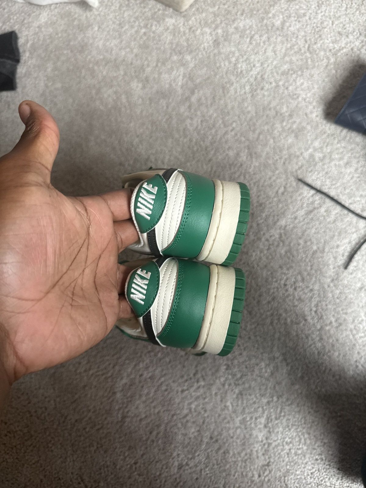 Nike Nike dunk low are lottery pack malachite green Size US 7 / EU 40 - 9 Thumbnail