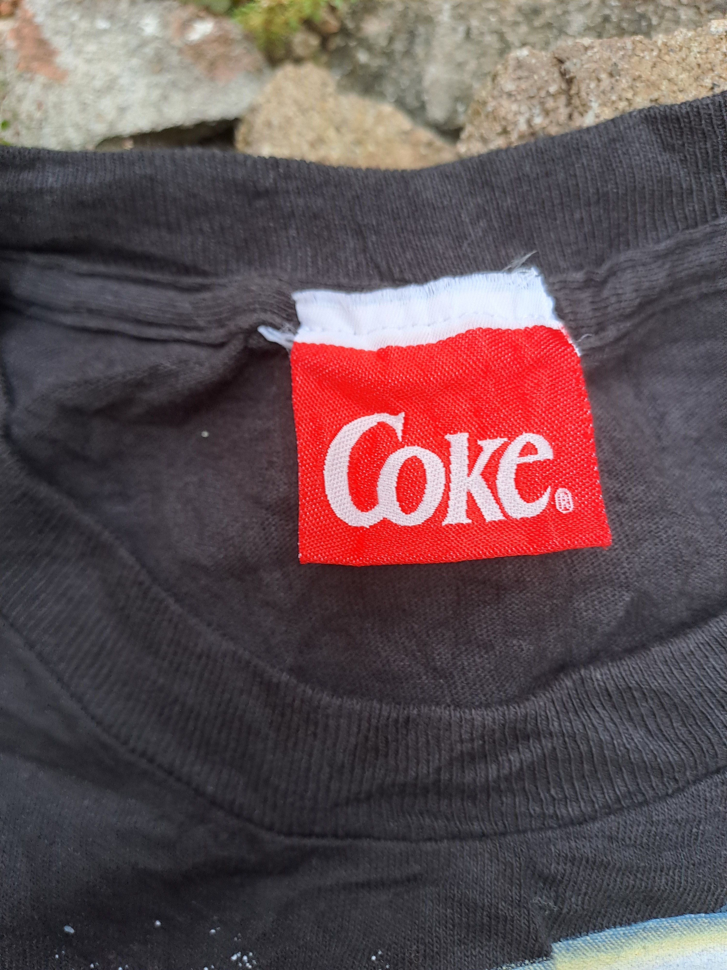 Coca Cola Vintage 1997 UFO Coke Out of this world Coca Cola Size US M / EU 48-50 / 2 - 6 Thumbnail