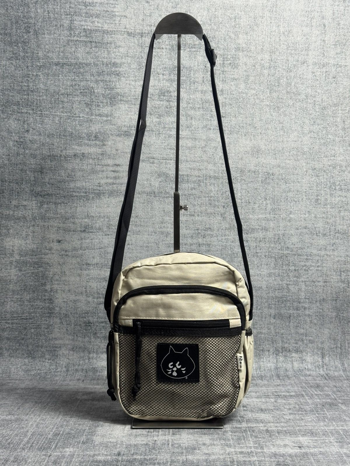 Ne-Net Ne-net Nya Cat Sling Bag Size ONE SIZE - 1 Thumbnail