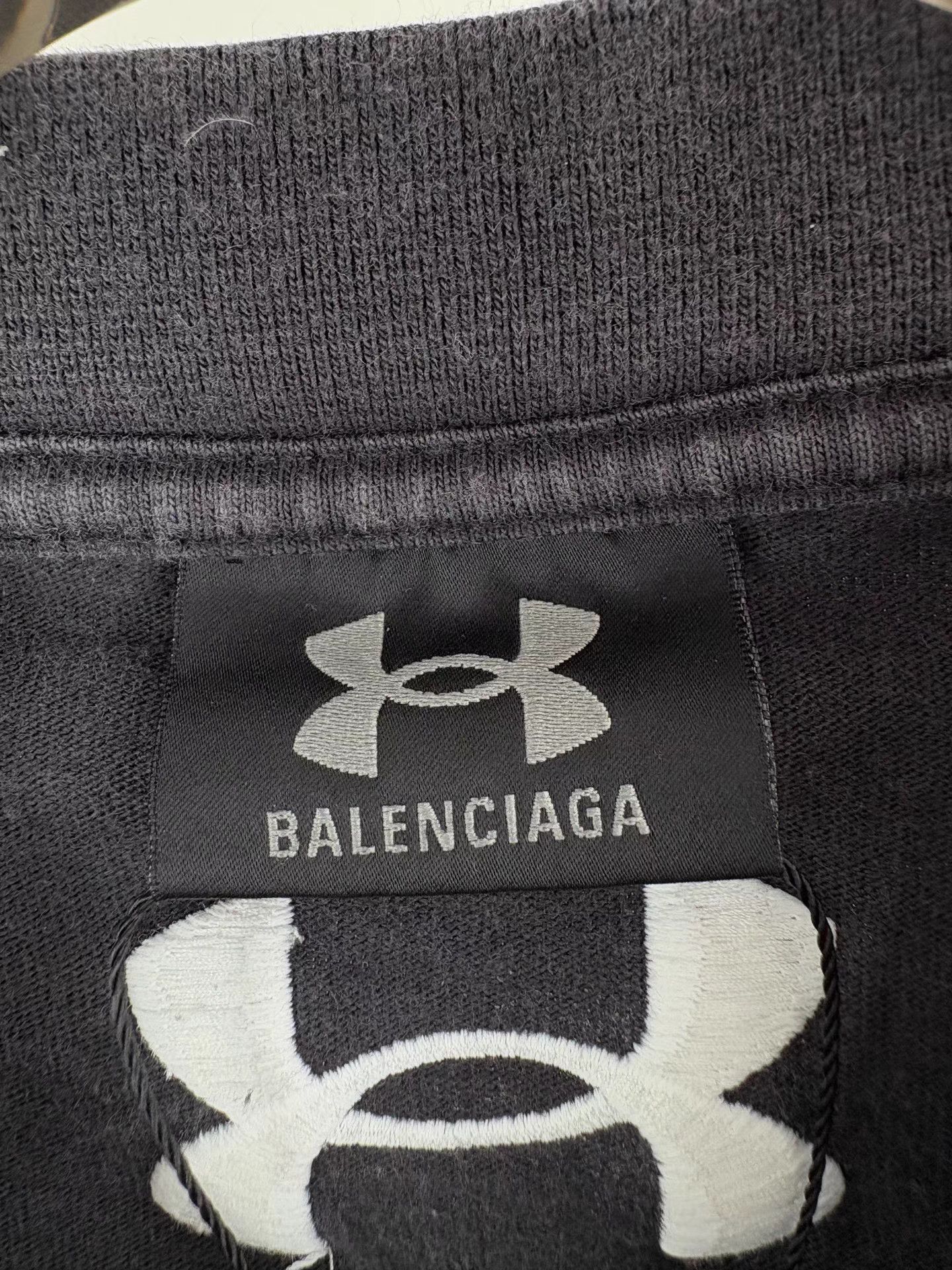 Balenciaga BALENCIAGA × Under Armour Black Short Sleeve Size US M / EU 48-50 / 2 - 5 Thumbnail