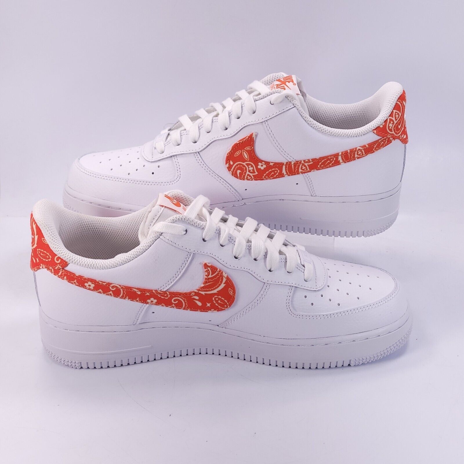 Nike Nike Air Force 1 '07 ESS Shoe Women Size 12 DJ9942-102 White Size US 12 / IT 42 - 5 Thumbnail