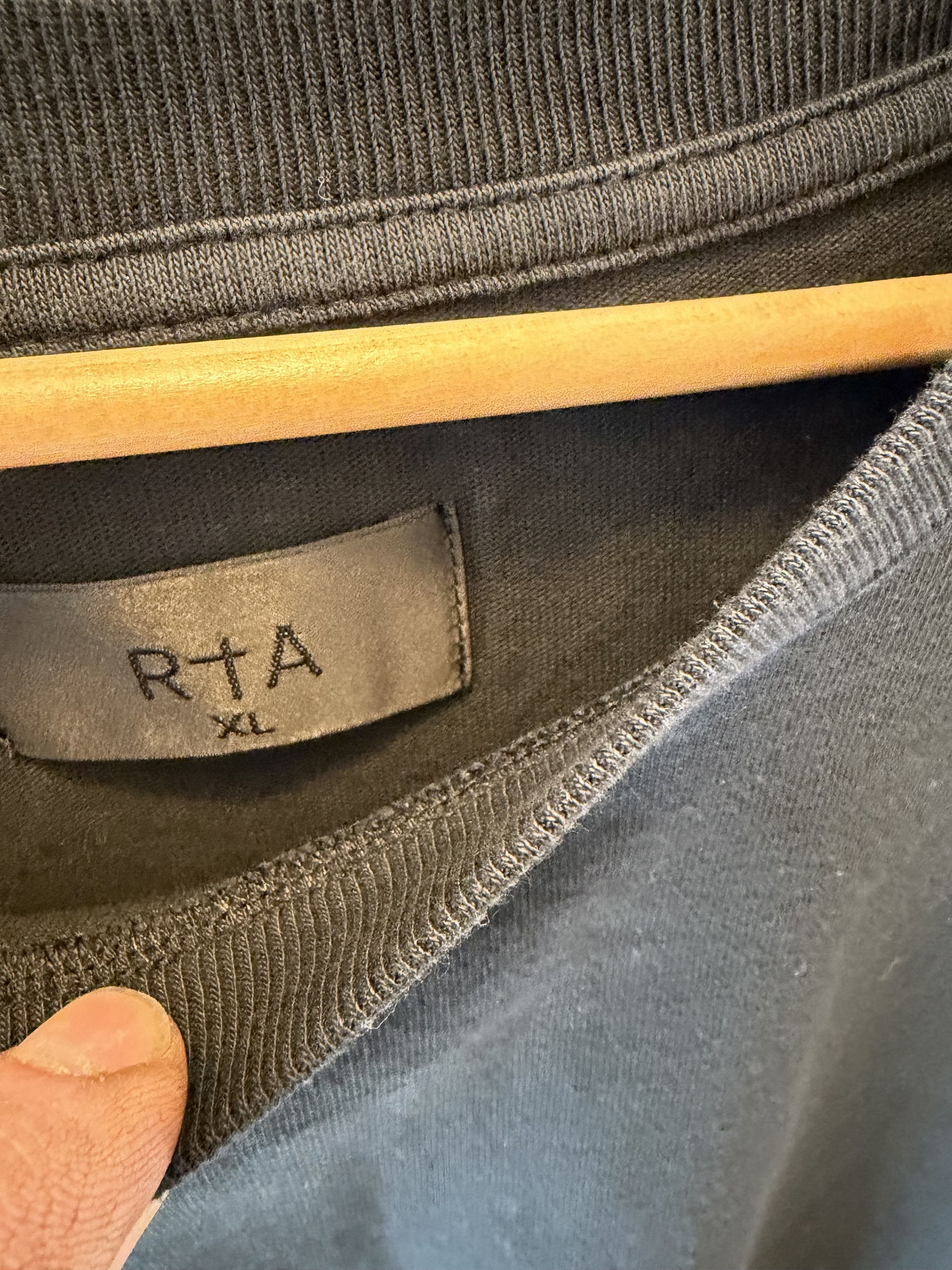 Rta S/S20 $127 Handwritten Tag Runway Sample T-Shirt Size US XL / EU 56 / 4 - 3 Thumbnail