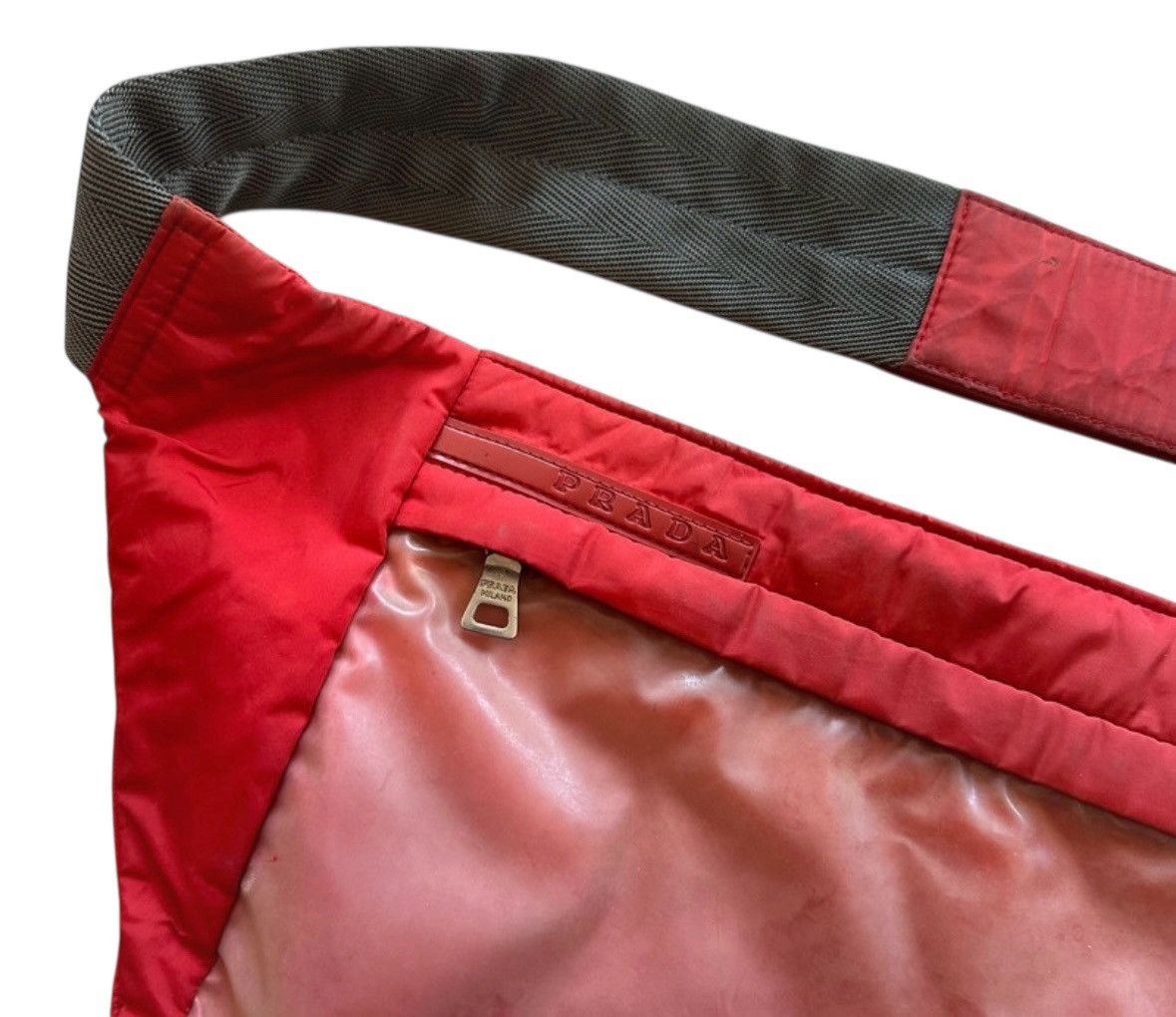 Prada Rare archival Prada shoulder bag streetwear y2k Size ONE SIZE - 2 Thumbnail