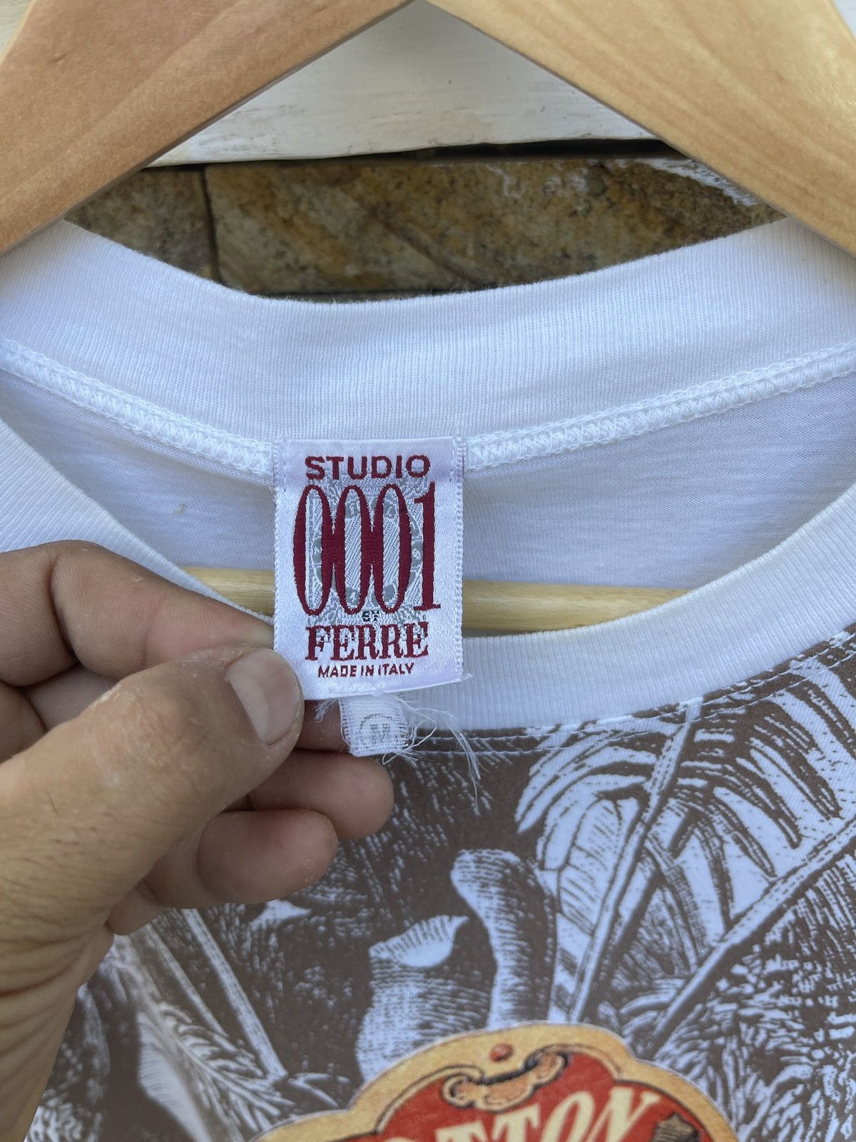 Ferre Last Drop🔥Rare🔥Vtg Studio 0001 Ferre Italy Fullprint T-Shirr Size US L / EU 52-54 / 3 - 5 Thumbnail
