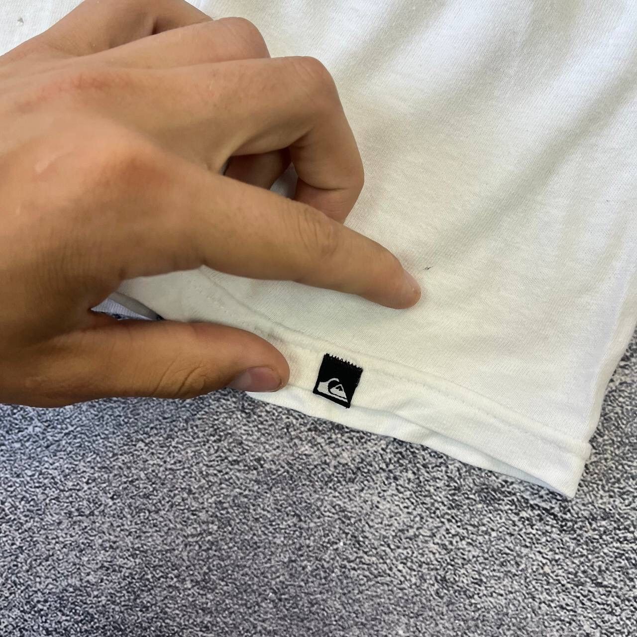 Quiksilver Vintage Y2K White Quicksilver Boxy Fit T-Shirt,Size XL Size US XL / EU 56 / 4 - 7 Thumbnail