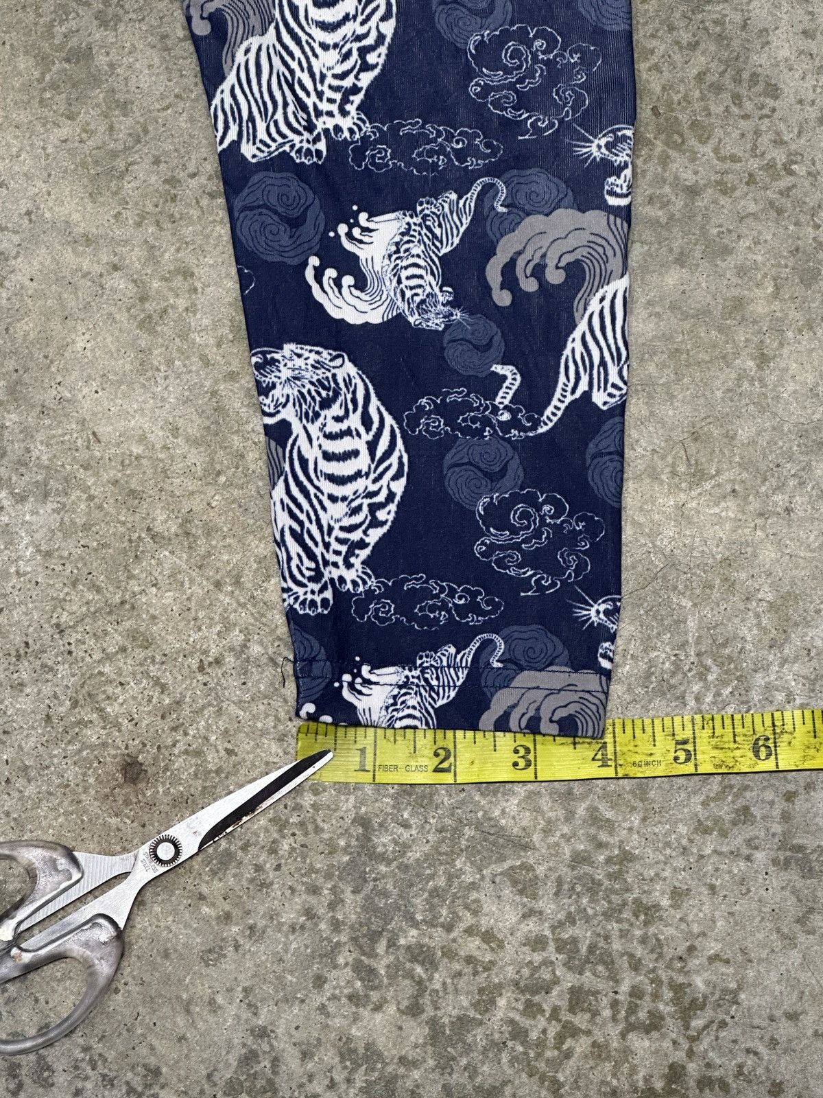 Japanese Brand × PPFM × Vintage Rare 🔥 PPFM Full Print Sukajan Design Inner Pant / Leggings Size US 27 - 7 Thumbnail