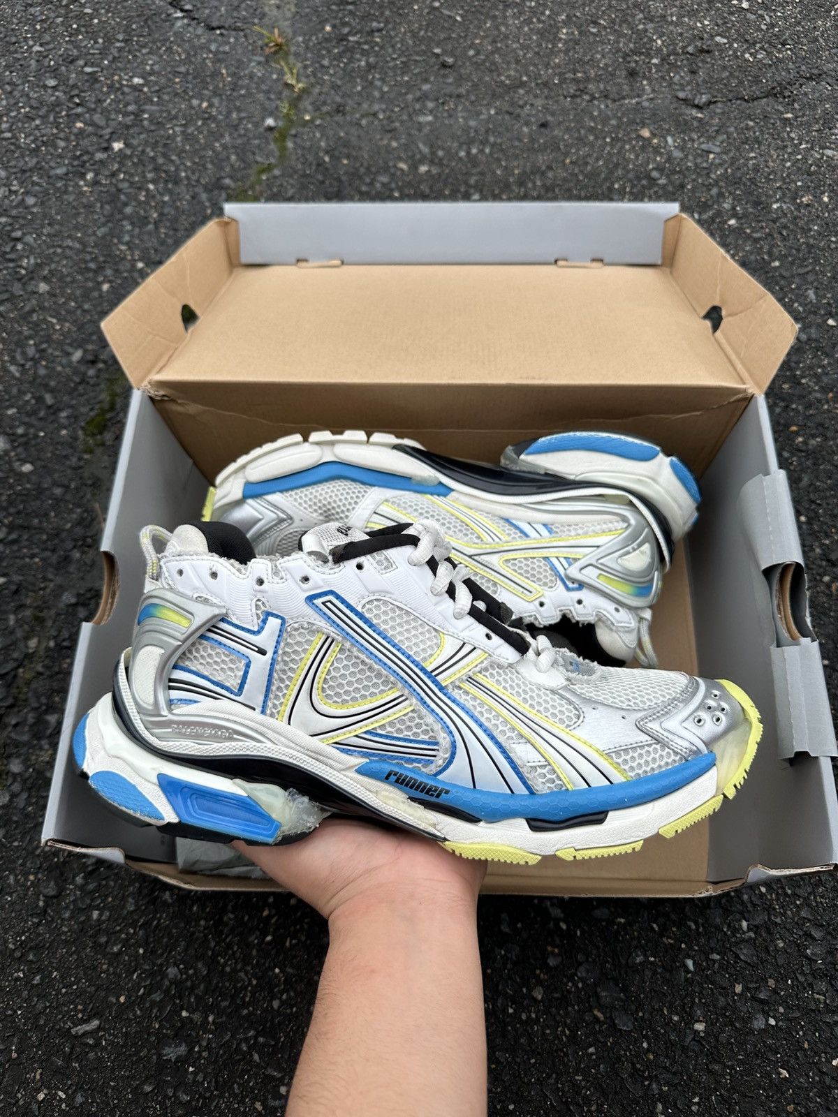 Balenciaga Balenciaga Runner Grey/Blue Size US 12 / EU 45 - 1 Thumbnail