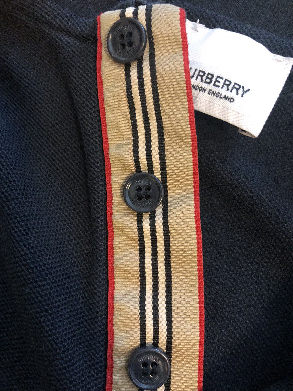 Burberry × Vintage Burberry polo cream Cotton Slim Fit tee London Size US L / EU 52-54 / 3 - 3 Thumbnail
