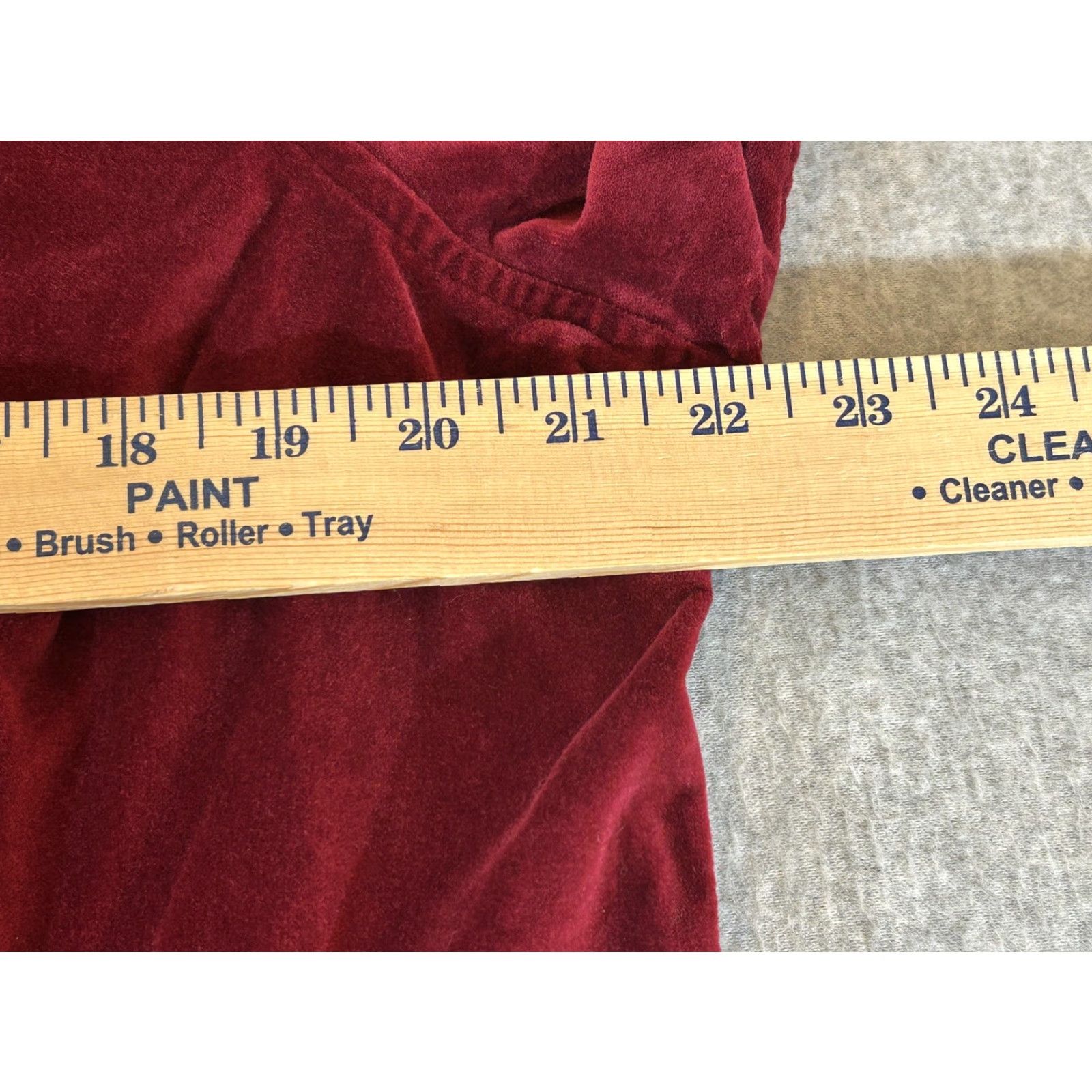 Vintage VINTAGE LL Bean Shirt Womens Large Red Velvet Button Long Sleeve Soft Casual Size L / US 10 / IT 46 - 3 Thumbnail