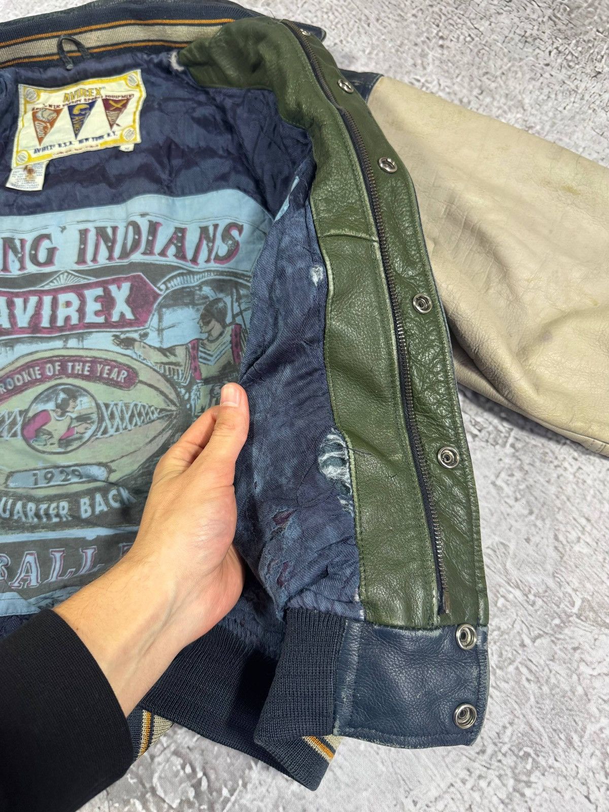 Avirex Vintage AVIREX LEAther Jacket Indian Oorang size M USA Size US M / EU 48-50 / 2 - 14 Thumbnail