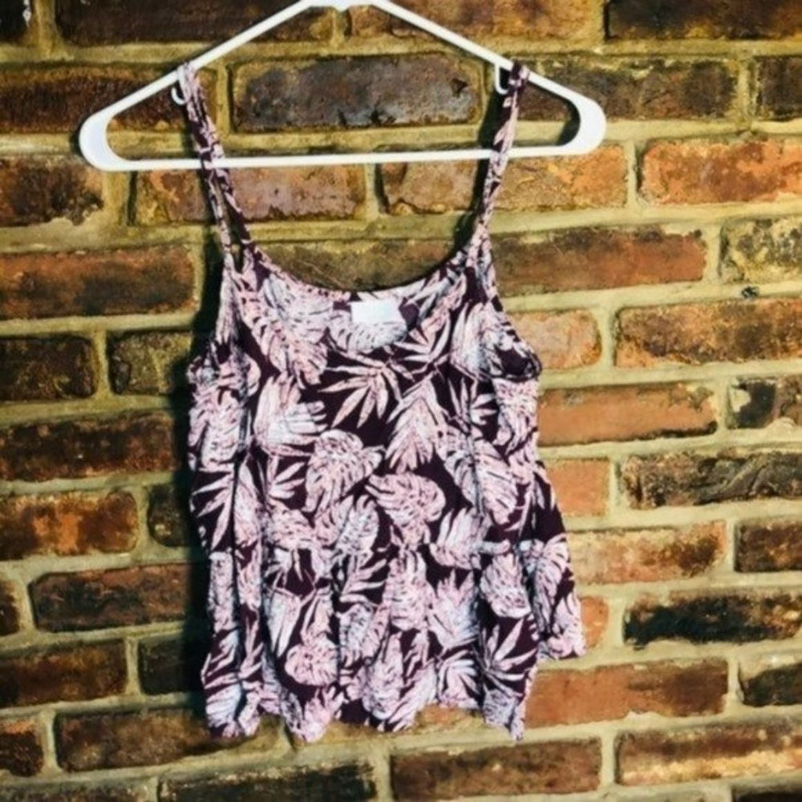 Other Abound Burgundy Floral Print Peplum Gathered Blouse Medium Size M / US 6-8 / IT 42-44 - 2 Thumbnail