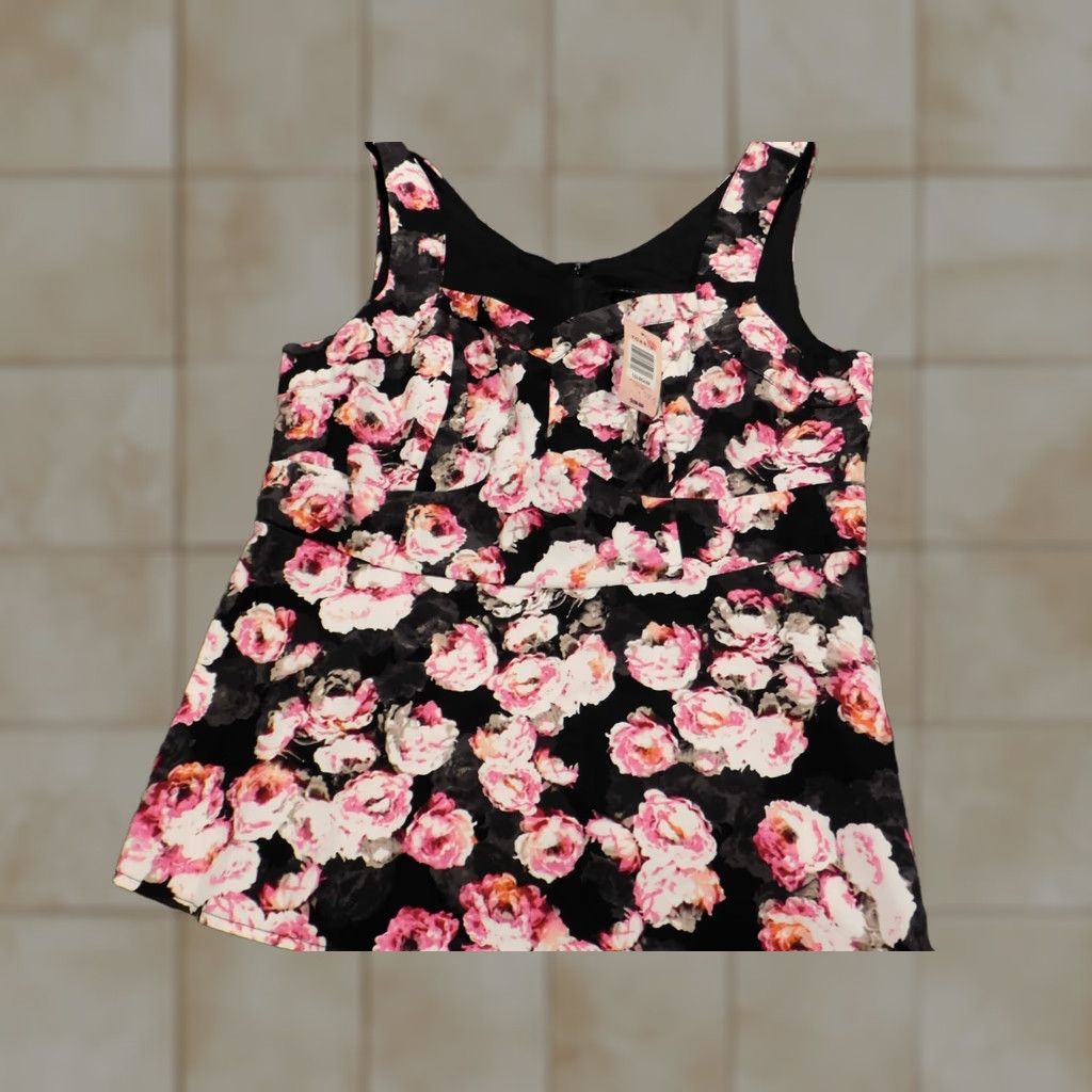 Torrid Torrid Blouse Shirt Pink Floral Sleeveless 1X Womens Plus Cotton Rayon Collared Pullover Casual Button Classic Fit Size XL / US 12-14 / IT 48-50 - 1 Thumbnail