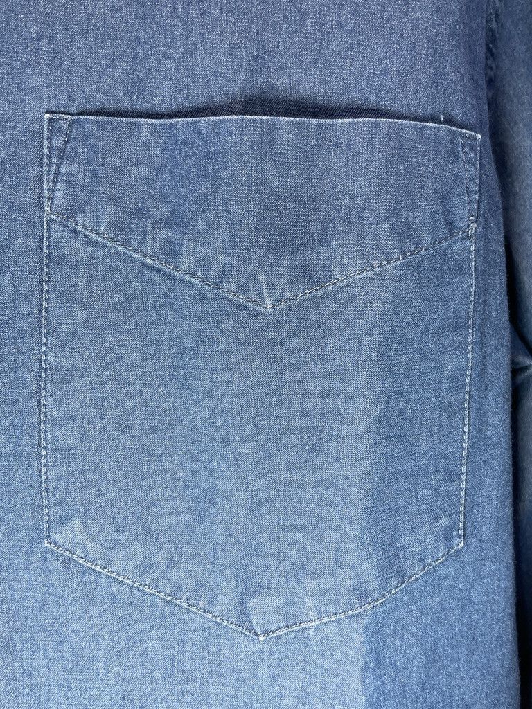 Brunello Cucinelli BRUNELLO CUCINELLI Basic Fit Distressed Denim Cotton Shirt Size US L / EU 52-54 / 3 - 7 Thumbnail