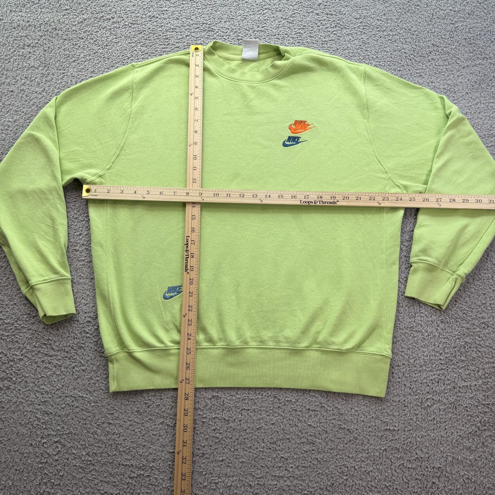 Nike Nike Sportswear Green Embroidered Multi Logo Sweatshirt L Size US L / EU 52-54 / 3 - 3 Thumbnail
