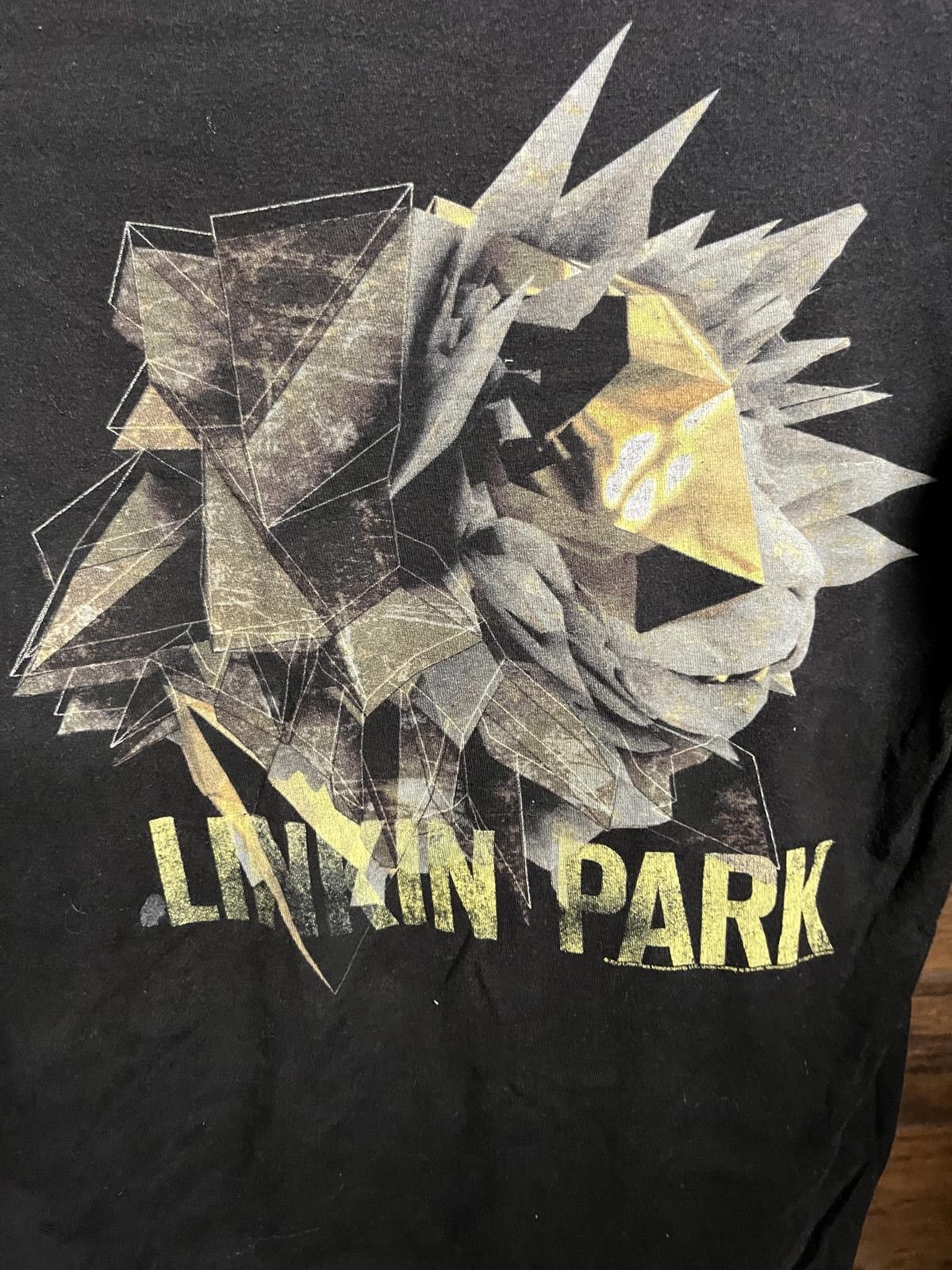 Designer Linkin Park Living Things T-shirt - 2012 - Lion Cubic Shirt Size US S / EU 44-46 / 1 - 3 Thumbnail