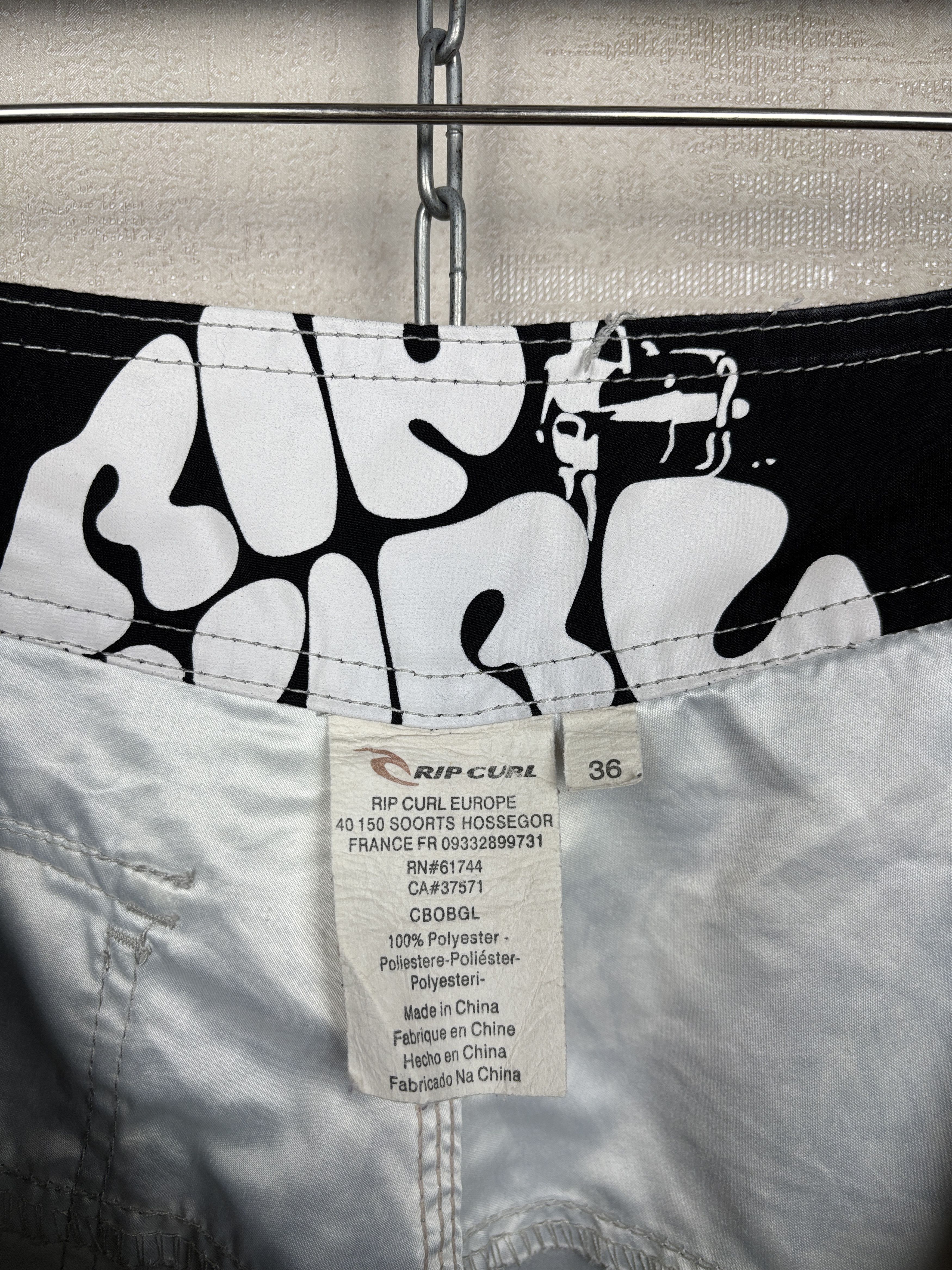 Rip Curl Vintage Rip Curl Skull Pattern Board Shorts Swim Surf Size US 36 / EU 52 - 15 Thumbnail