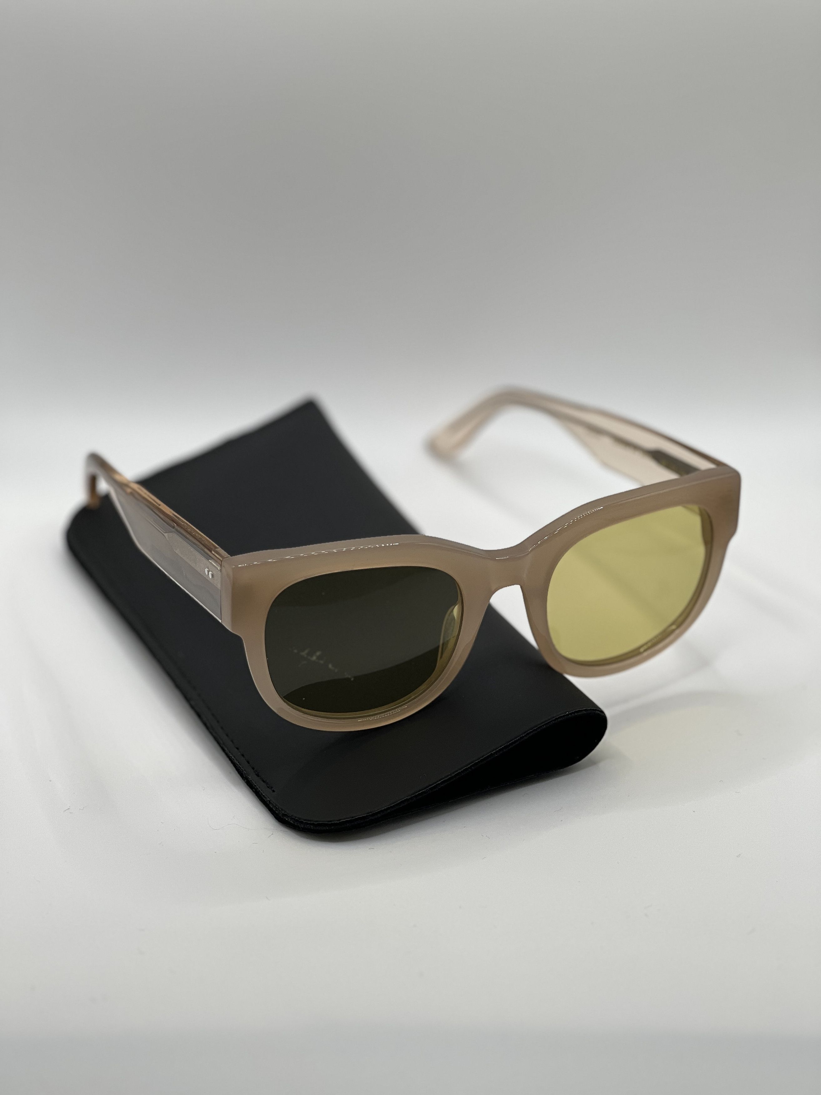 Ace & Tate Ace & Tate Joanne Sunglasses – Cashew Bio Yellow Size ONE SIZE - 1 Thumbnail