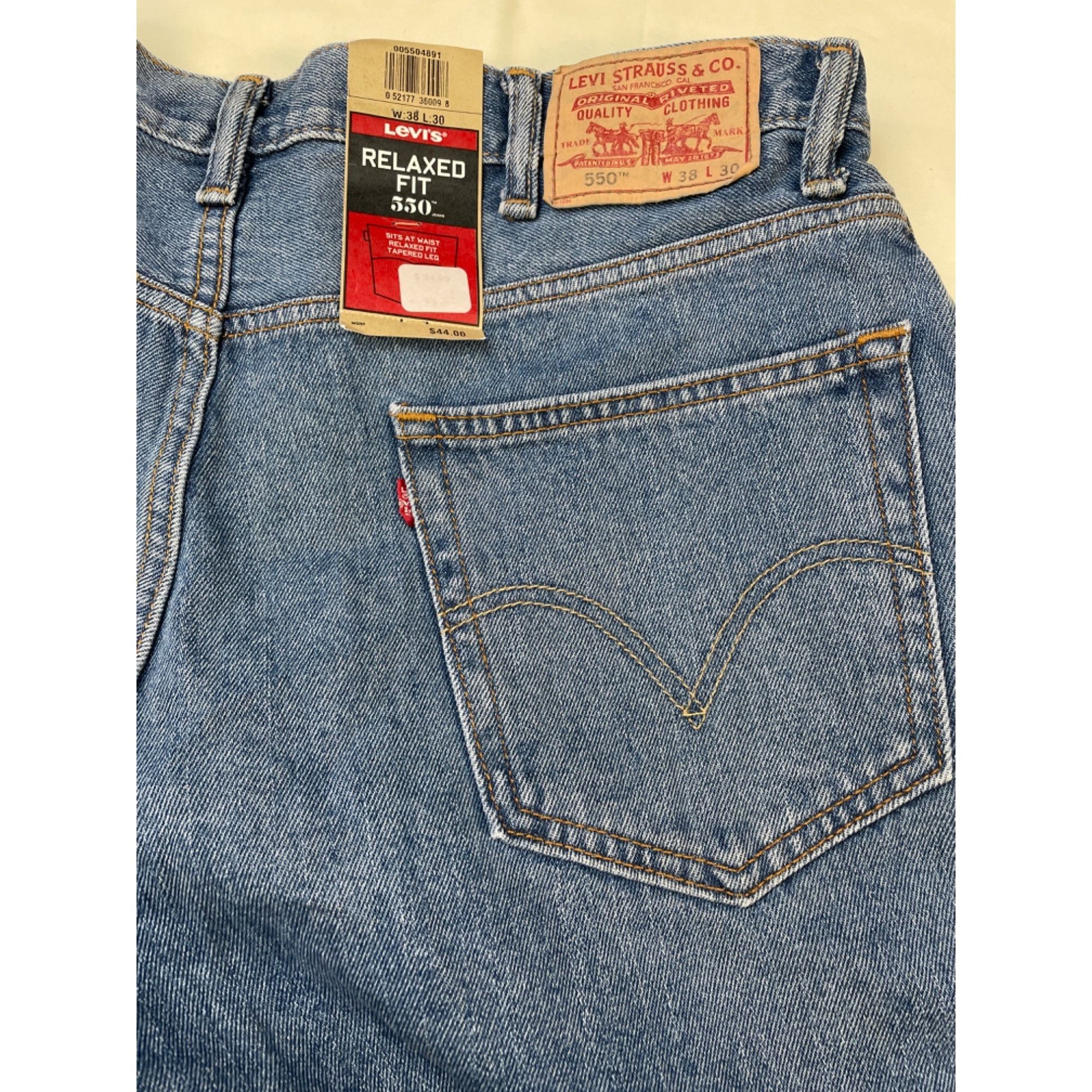 Levi's Levi's Strauss Men's Blue Jeans Relaxed Fit 38 x 30 SKU 5991 Size US 38 / EU 54 - 3 Thumbnail