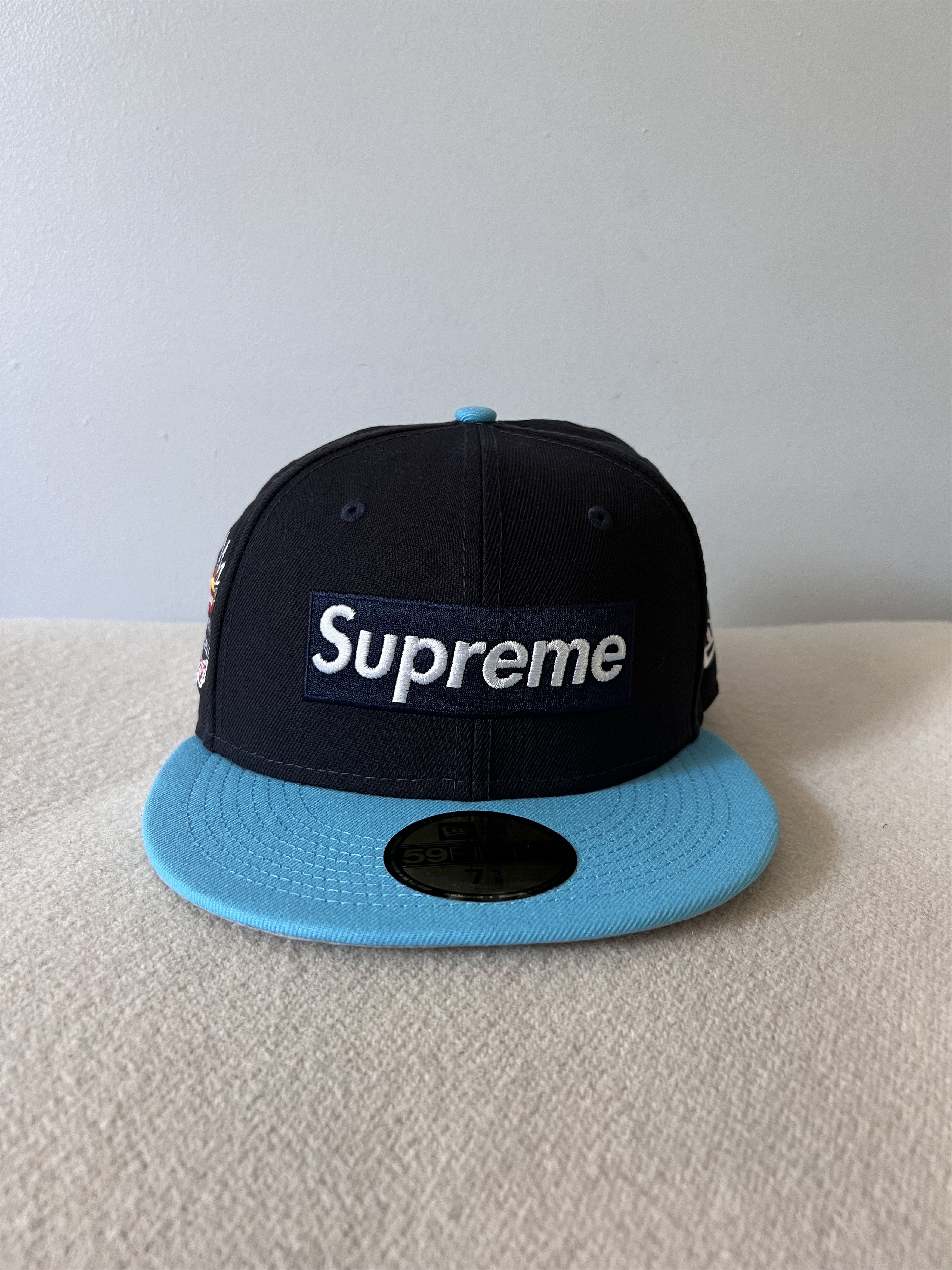 New Era × Supreme 7 5/8 Supreme New Era Spring Training Box Logo Fitted Hat Size ONE SIZE - 2 Thumbnail