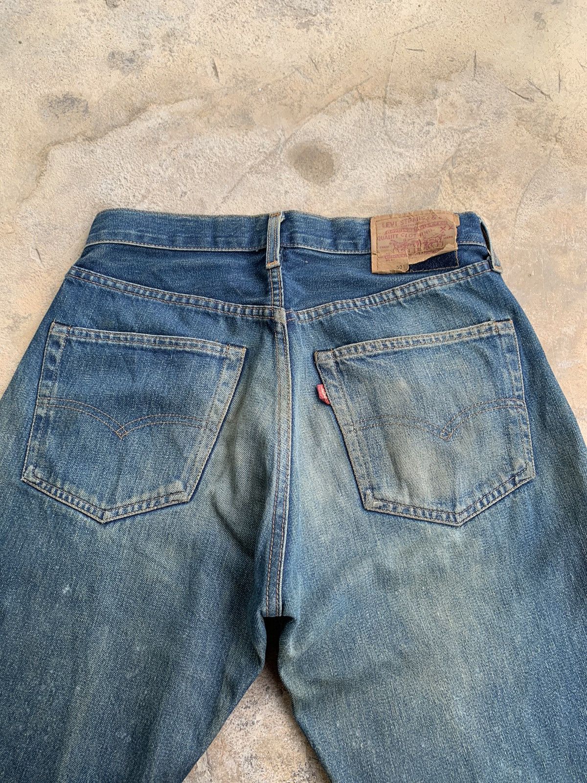 Levi's × Vintage Big E Vintage Levi’s 501 Redline Jeans Selvedge Distressed Size US 29 - 9 Thumbnail