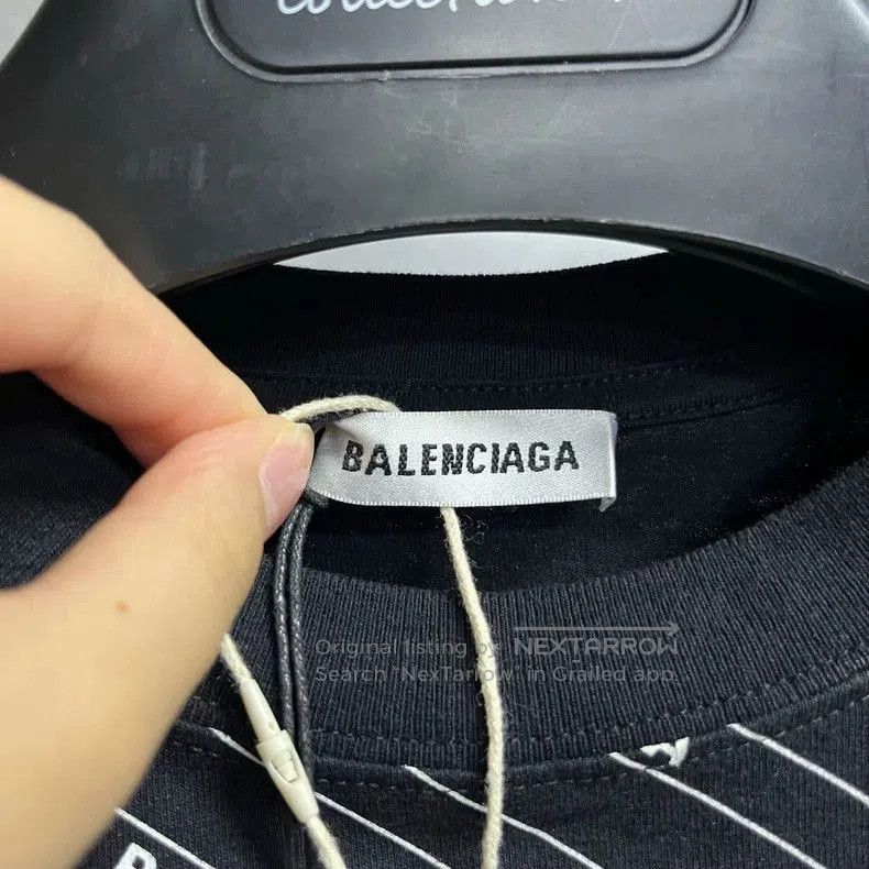 Balenciaga Balenciaga Black Striped Print Crewneck Tee. Size US S / EU 44-46 / 1 - 4 Thumbnail