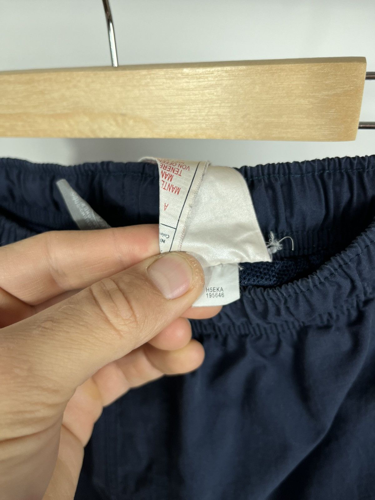 Nike Vintage Nike navy blue track pants with white side stripes L Size US 34 / EU 50 - 9 Thumbnail