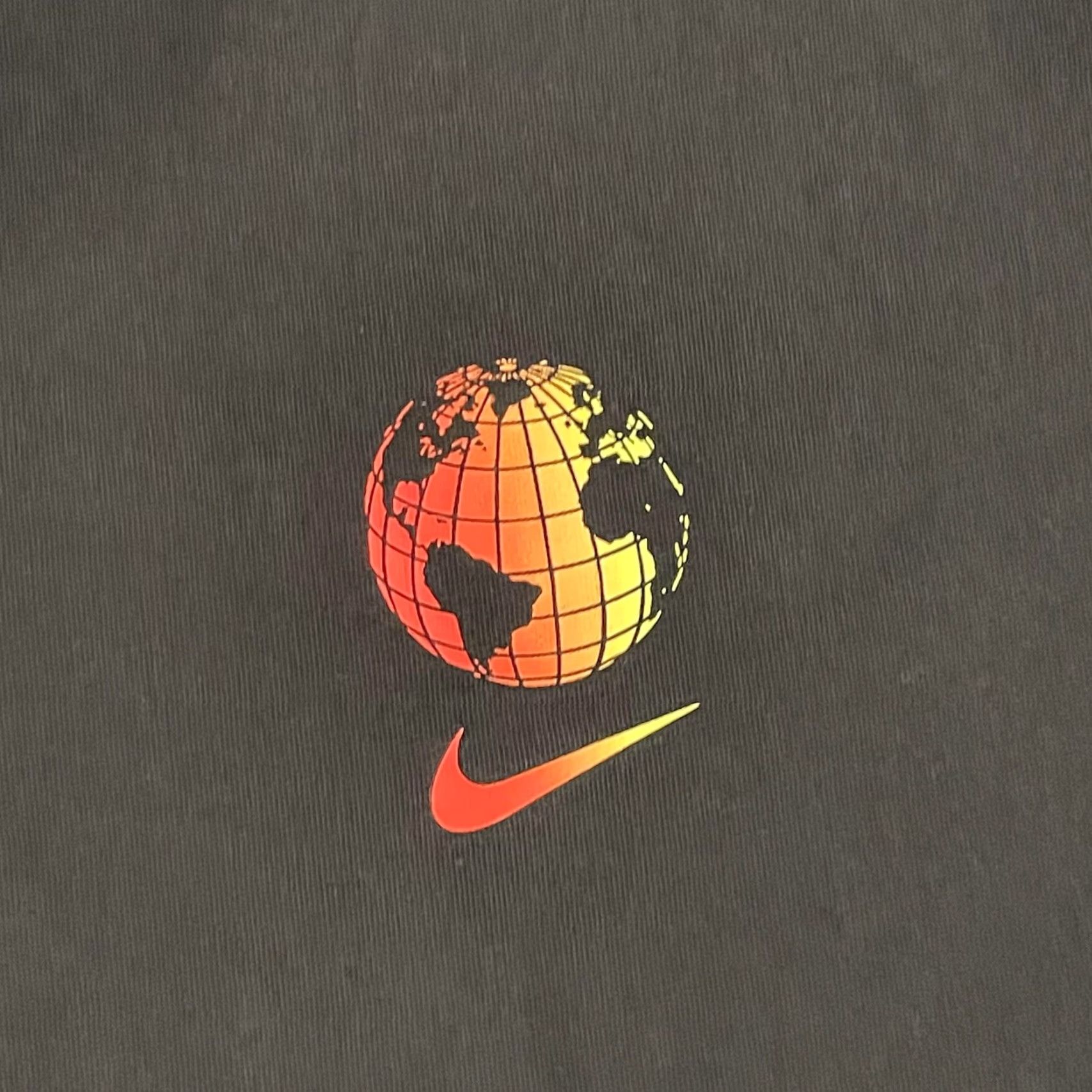 Nike Nike Worldwide Graphic Tee CW5835-010 2XL Black Mens Short Sleeve Crewneck Cotton T-Shirt Swoosh Globe Back Graphic Size US XXL / EU 58 / 5 - 6 Thumbnail