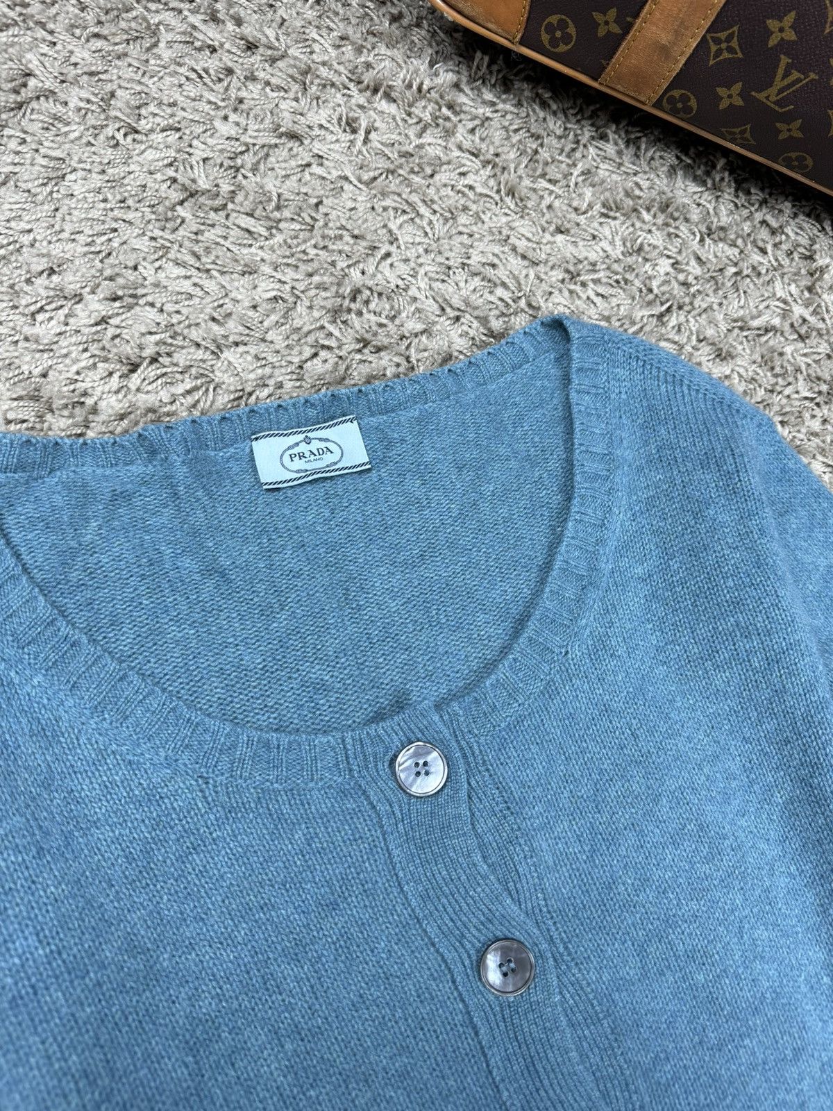 Autumn Cashmere × Prada × Vintage Pretty cashmere sweater Prada original casual luxury item Size M / US 6-8 / IT 42-44 - 2 Thumbnail