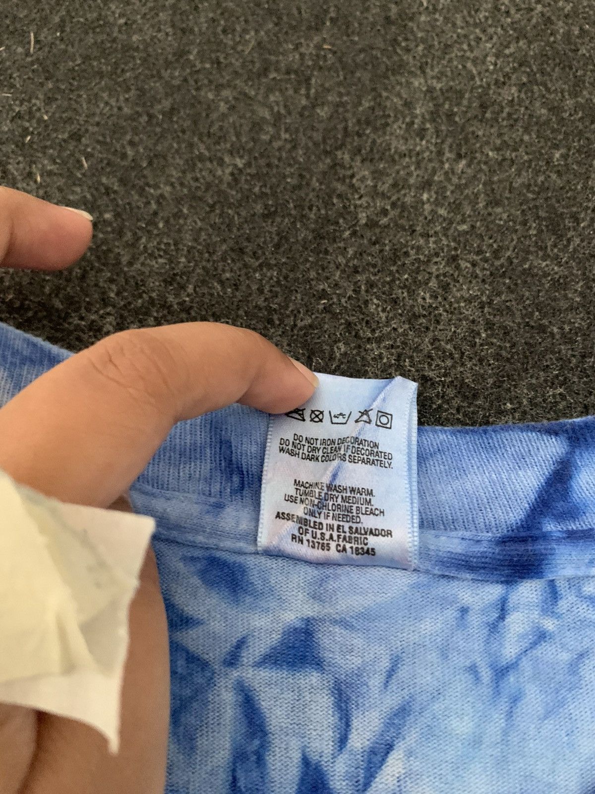 Fruit Of The Loom VINTAGE 90s Sea Turtle & Coral Reef Blue Crinkle Tie-Dye Tee Size US M / EU 48-50 / 2 - 7 Thumbnail