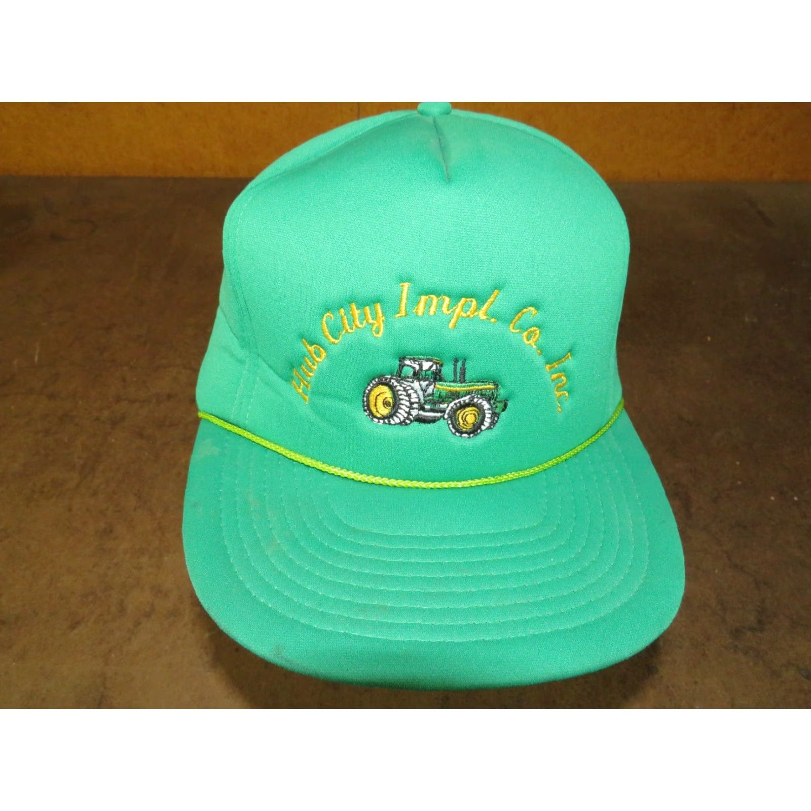 John Deere VINTAGE John Deere Trucker Hat Cap Men Adjustabl e Green Nylon Cotton Patch Mohr's 80s USA Size ONE SIZE - 2 Thumbnail