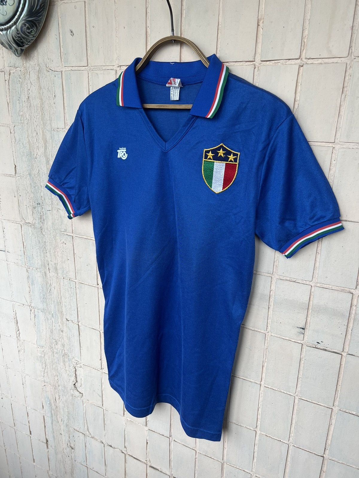 Vintage Vintage Football Italy Soccer Jersey Tro 80s home shirt #13 Size US M / EU 48-50 / 2 - 2 Thumbnail