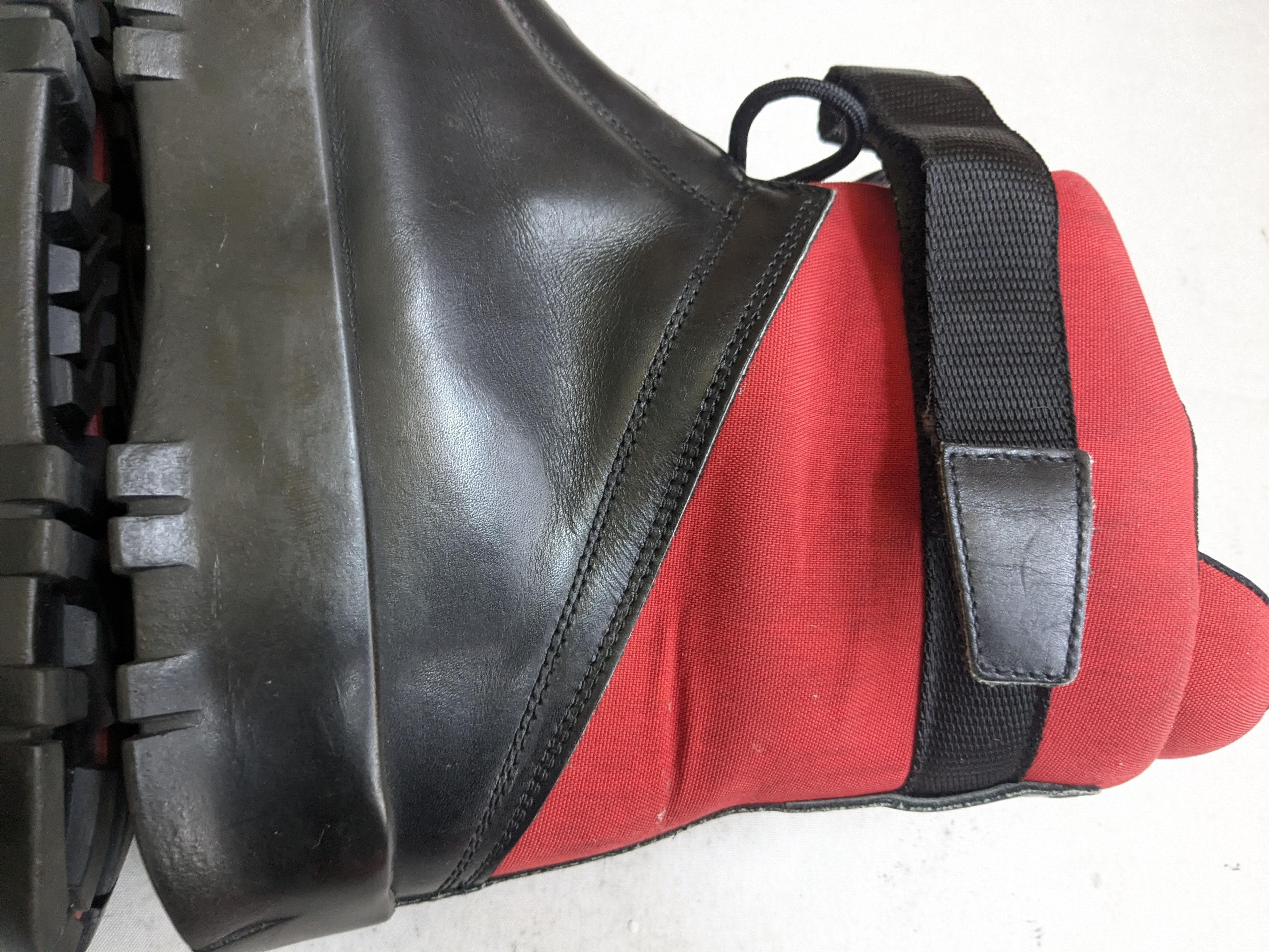 Prada Prada Boots Black Red 10 High Tops Leather Y2K Size US 10 / EU 43 - 13 Thumbnail